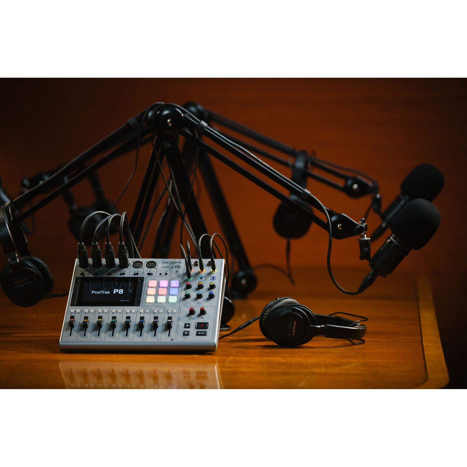 Zoom Pod Track P8 6-Channel Podcast Mixer