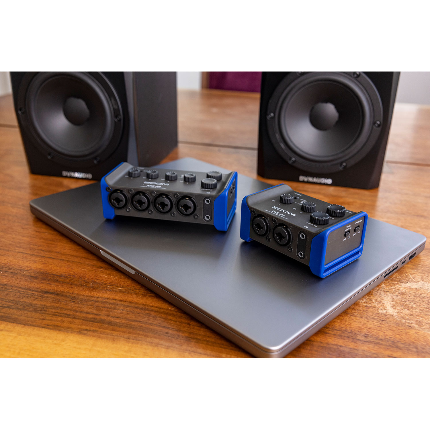 Interface audio 2 x 4 ZAMS24 de Zoom
