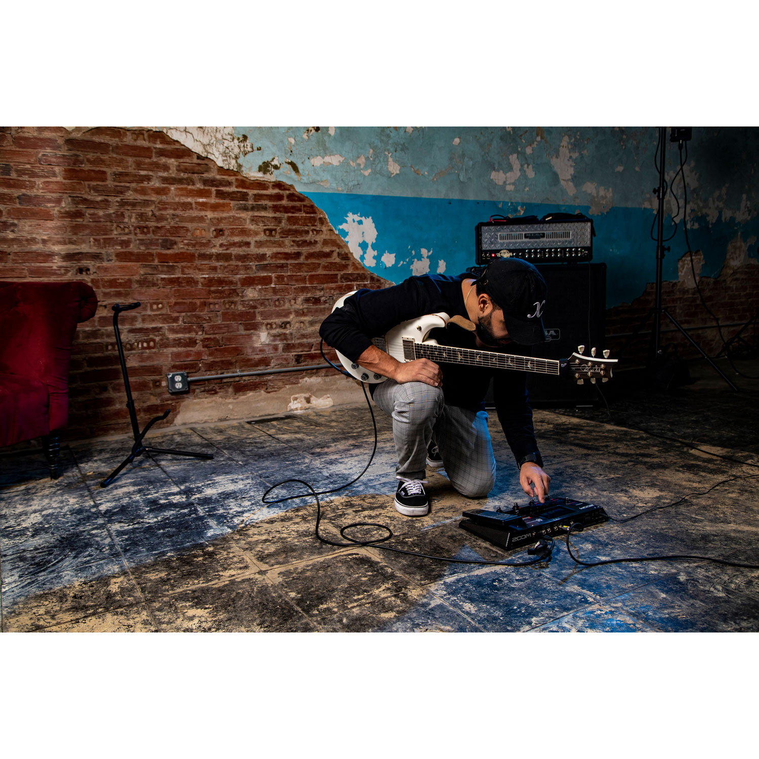 Zoom G6 Multi-Effects Processor for Guitarists - Black