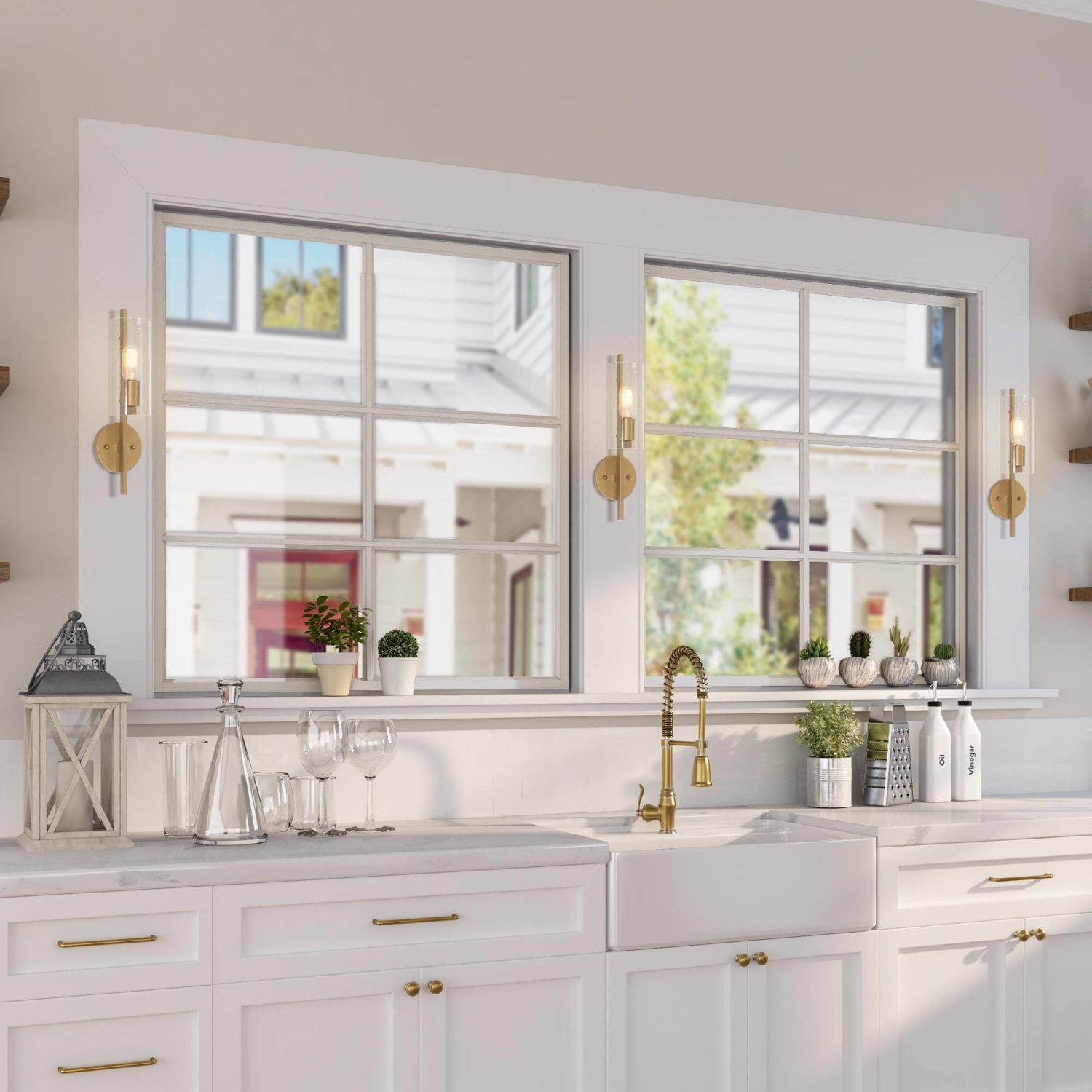 Applique murale de salle de bain cylindrique moderne à 1 lumière dorée avec abat-jour en verre bosselé