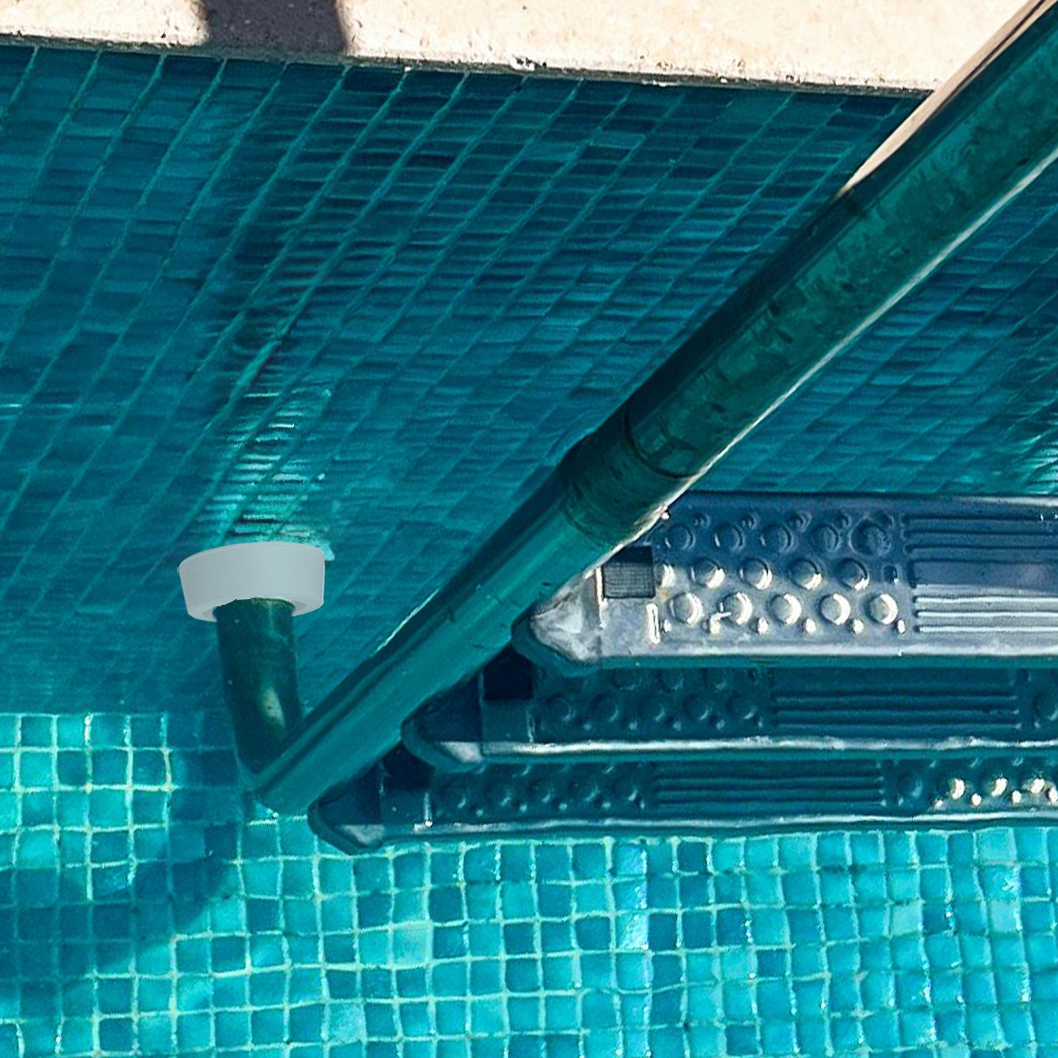 Pare-chocs extérieur échelle de piscine blanche de 2,75 po - Ensemble de 2