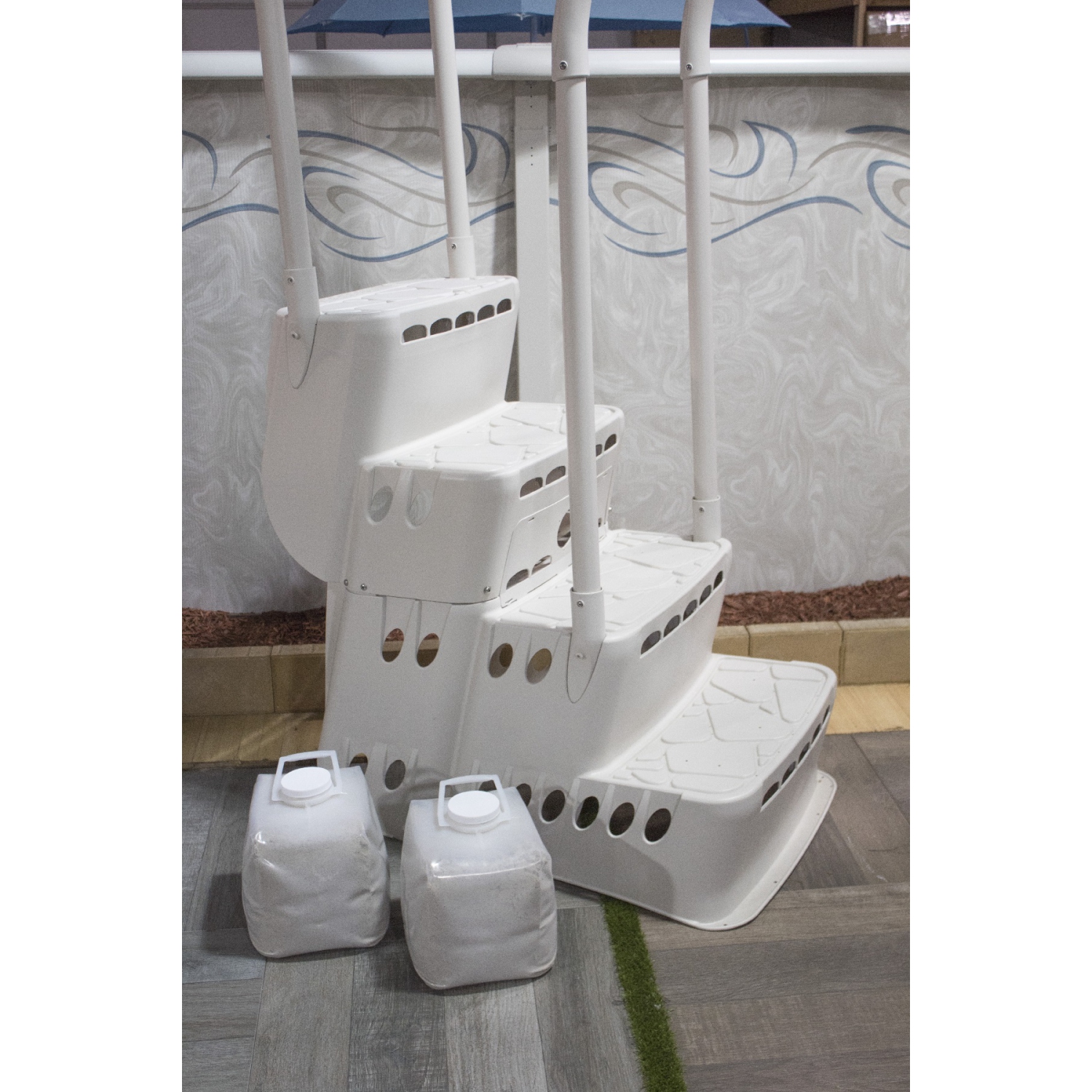 Sac d'ancrage transparent résistant aux produits chimiques pour échelle de 11 po avec poignée d'HydroTools pour piscine