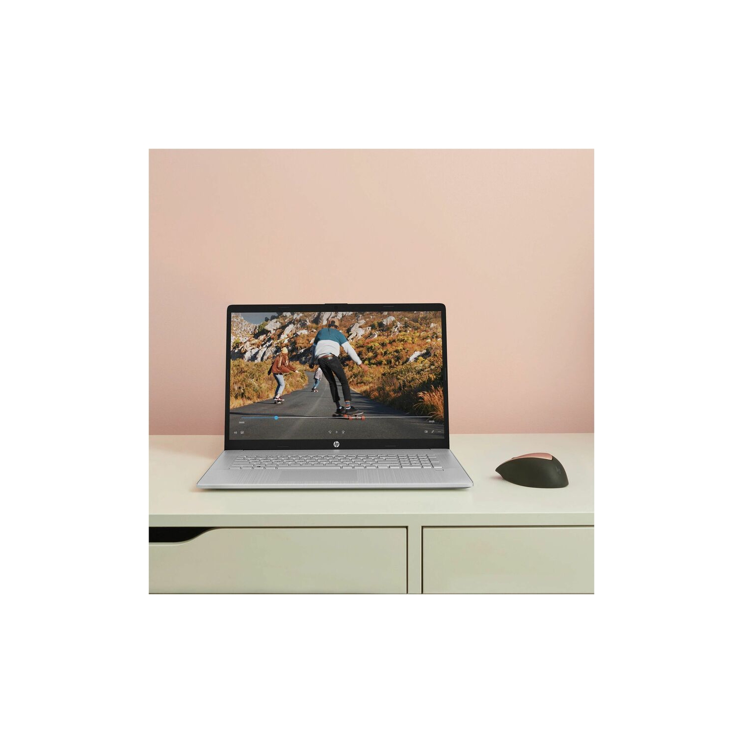HP 17-cn3000ca 17.3" Laptop, Intel N200, 8GB RAM, 512GB SSD, Windows 11 Home, Full HD, Natural Silver