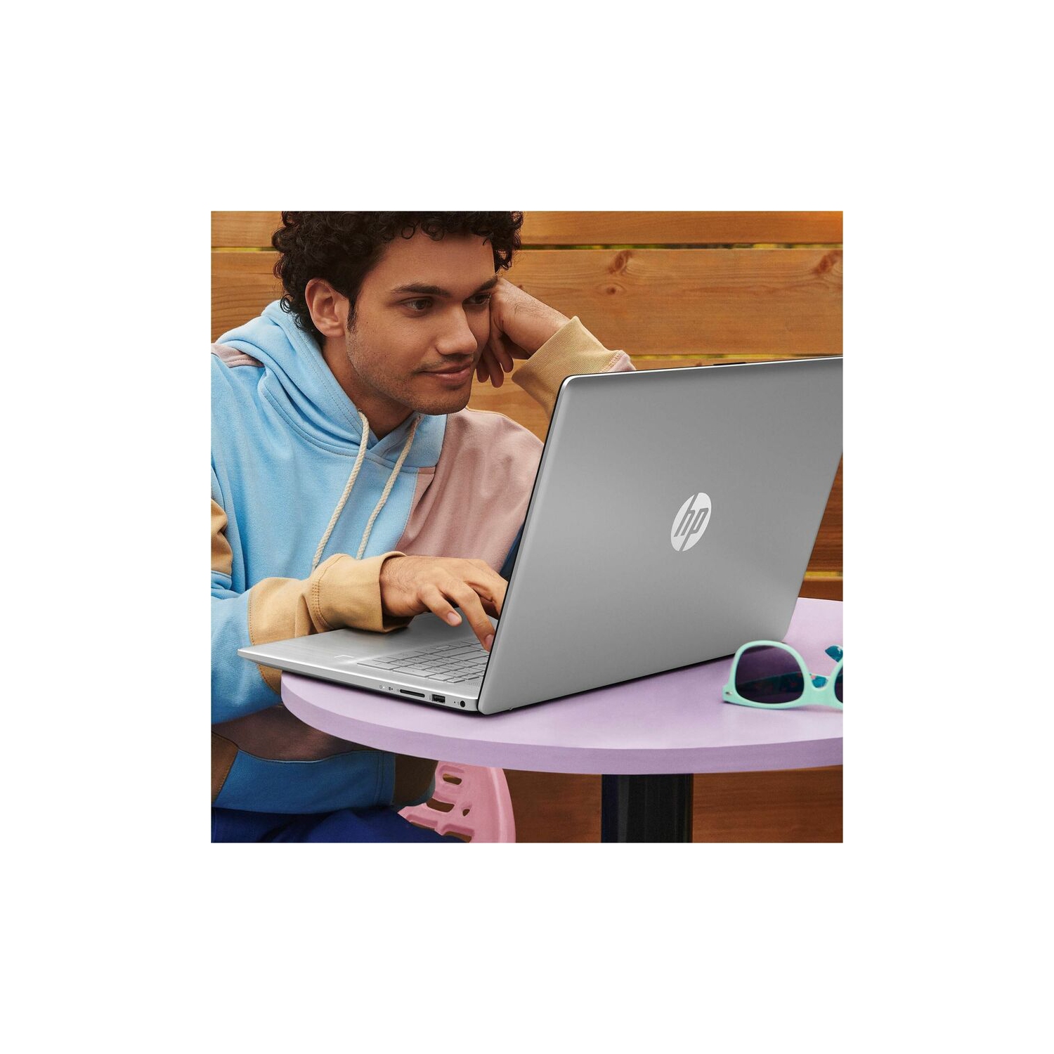 HP 17-cn3000ca 17.3" Laptop, Intel N200, 8GB RAM, 512GB SSD, Windows 11 Home, Full HD, Natural Silver