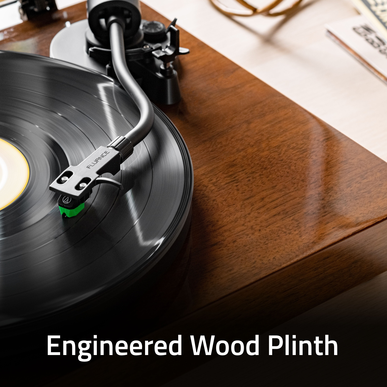 Fluance High Fidelity Vinyl Turntable Record Player, Audio Technica VM95E, Anti-Resonant Platter, Acrylic Mat, Preamp