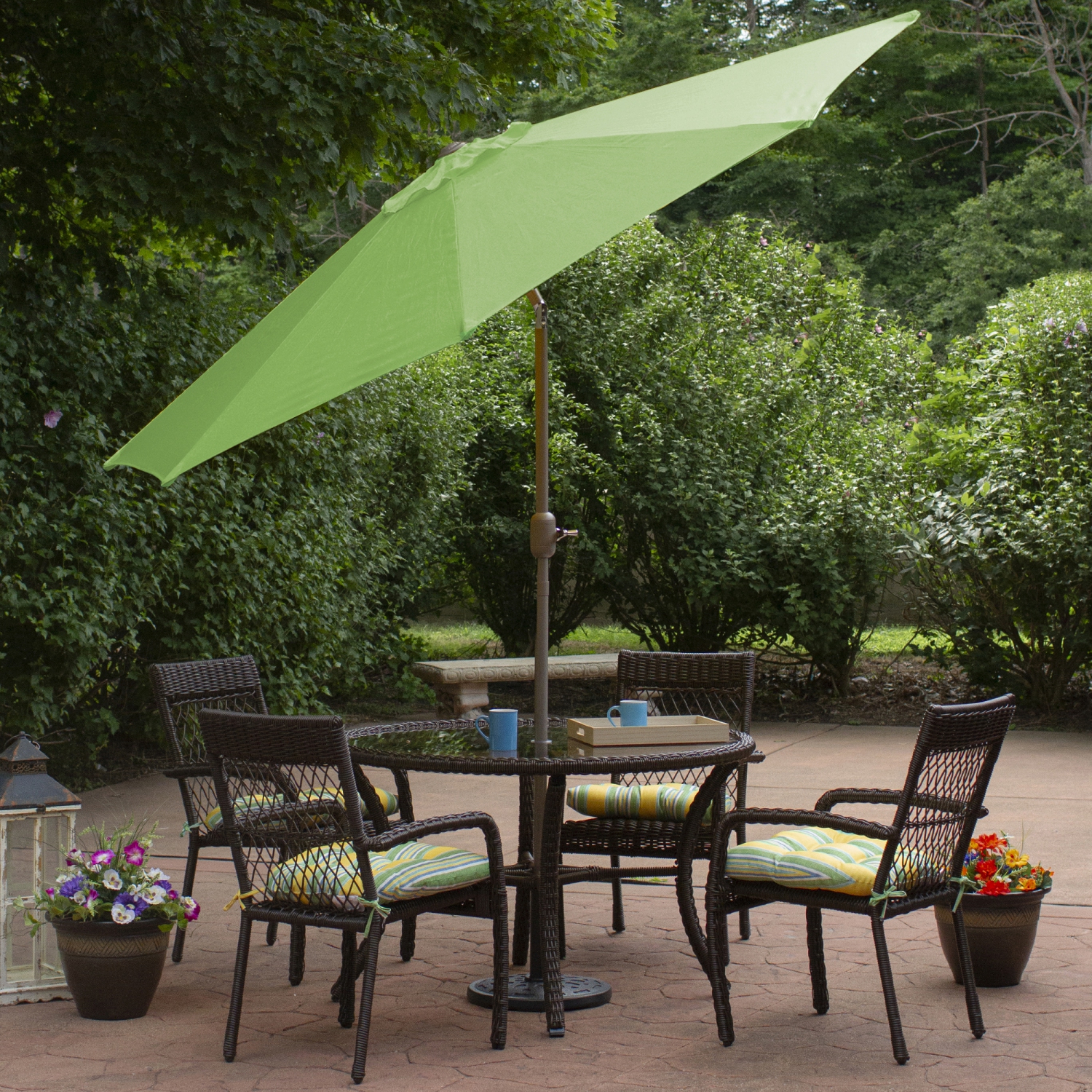 9ft Outdoor Patio Market Umbrella with Hand Crank and Tilt, Lime Green