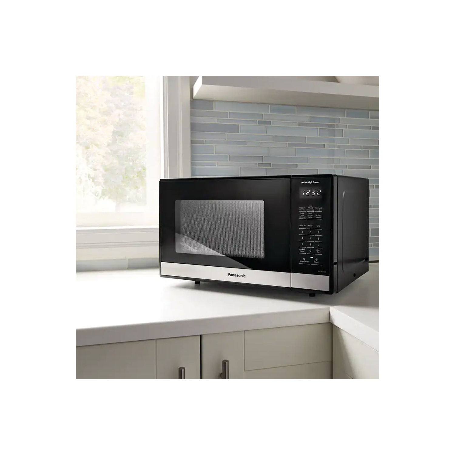 Panasonic – Four à micro-ondes compact NN-SG458C, 0,9 pi3, inox noir - Boîte ouverte