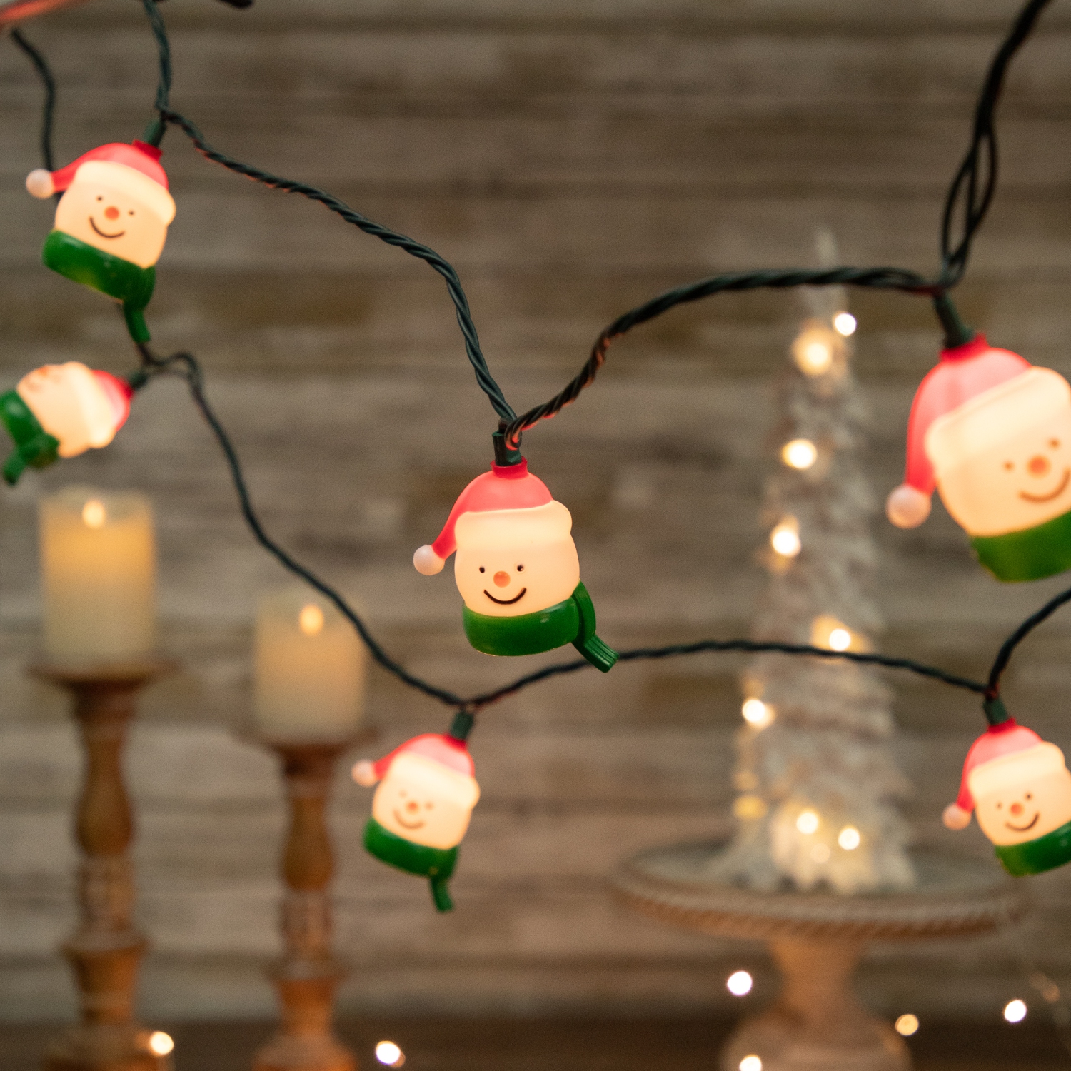 Snowman Heads with Scarves Christmas Light Set - Clear - 7.5' Green Wire - 10ct