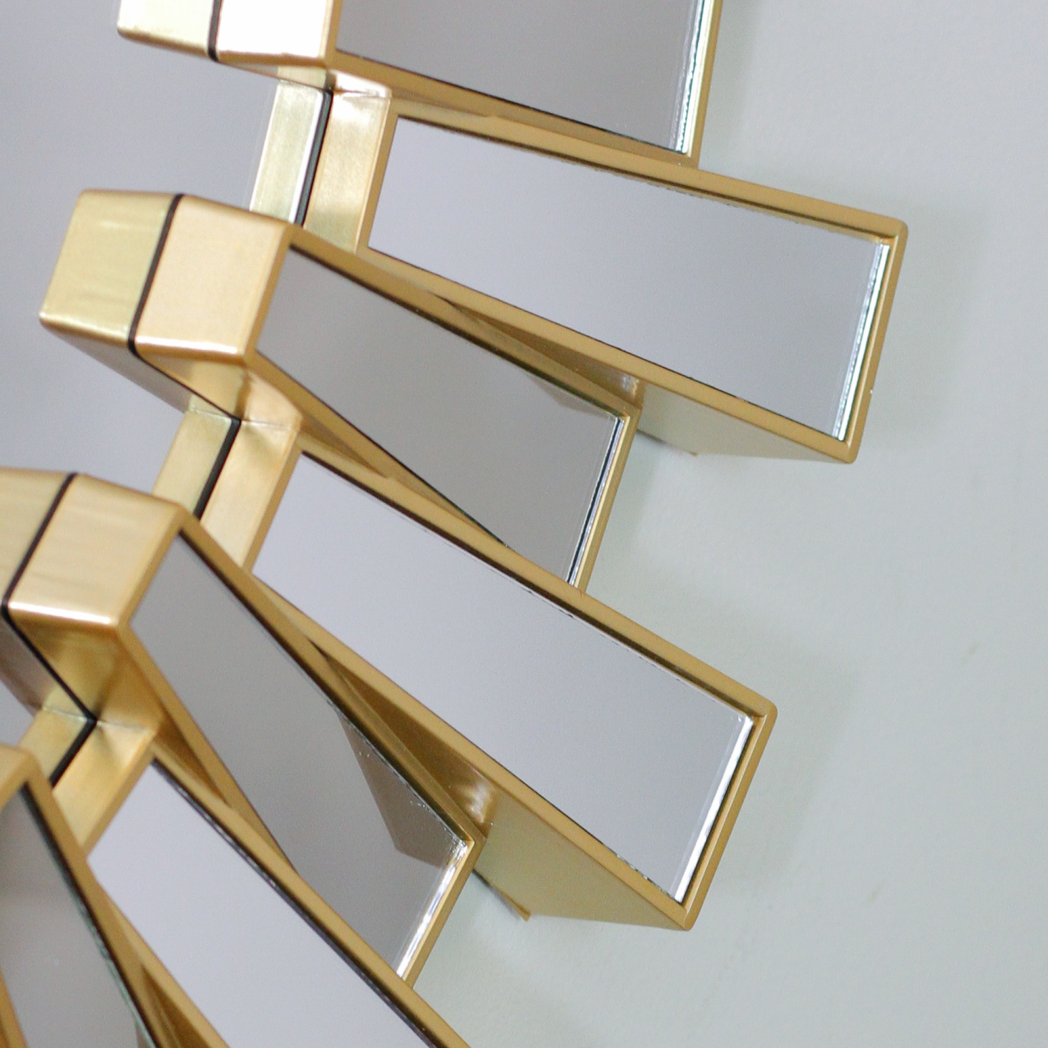 25.5" Aztec Sunburst Matte Gold Round Wall Mirror