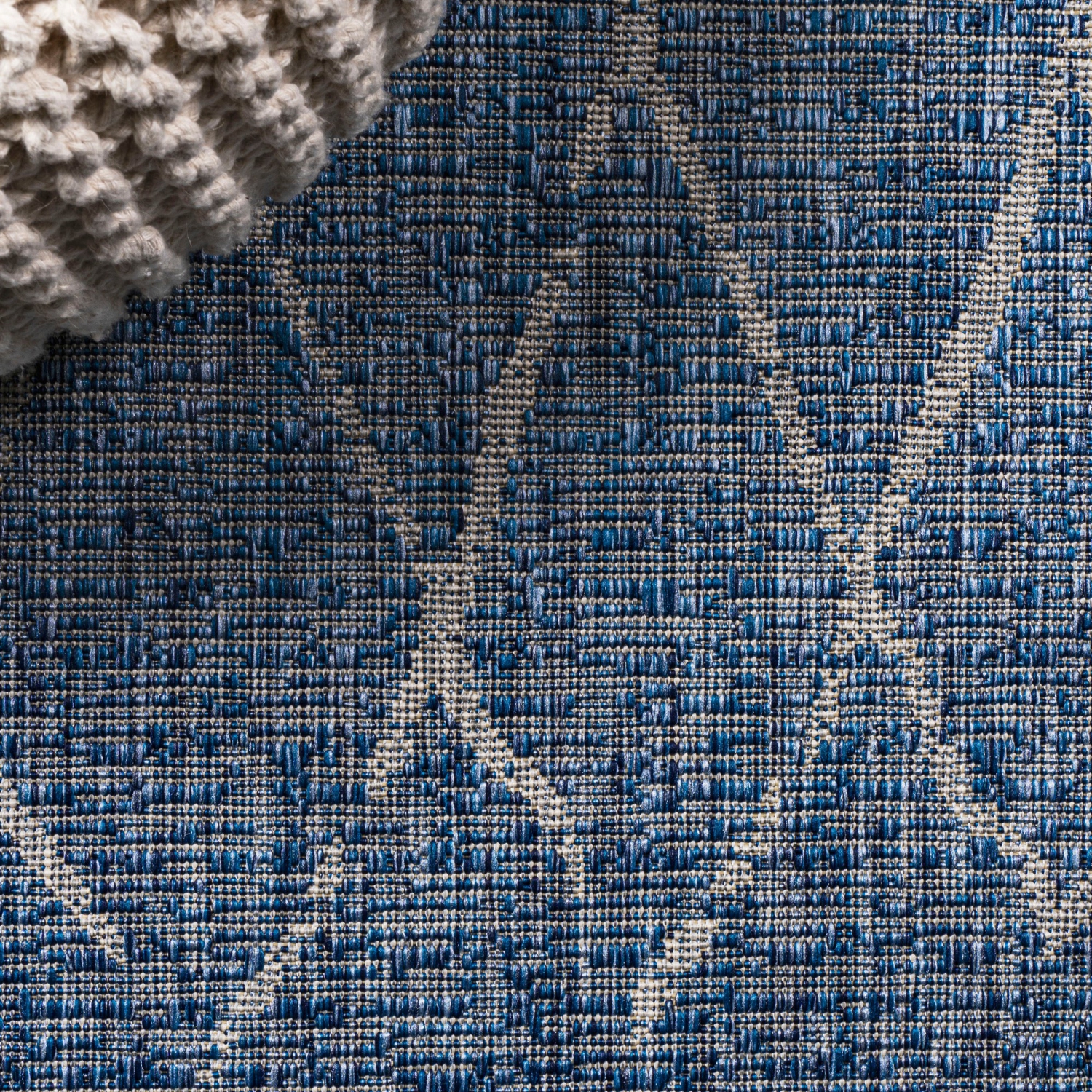 Madaba Moroccan Trellis Indoor/Outdoor Area Rug