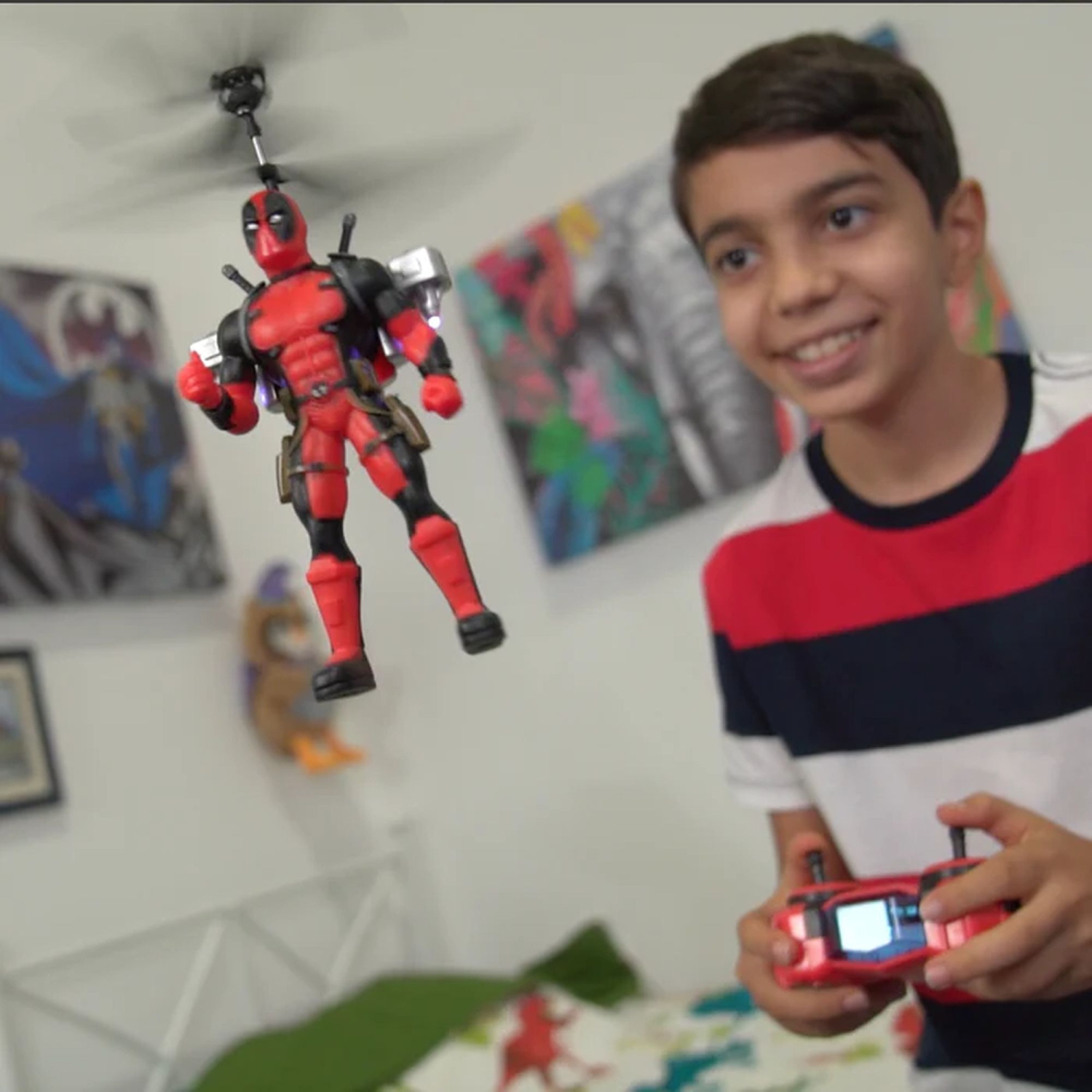 Figurine volante radiocommandée Deadpool Jetpack