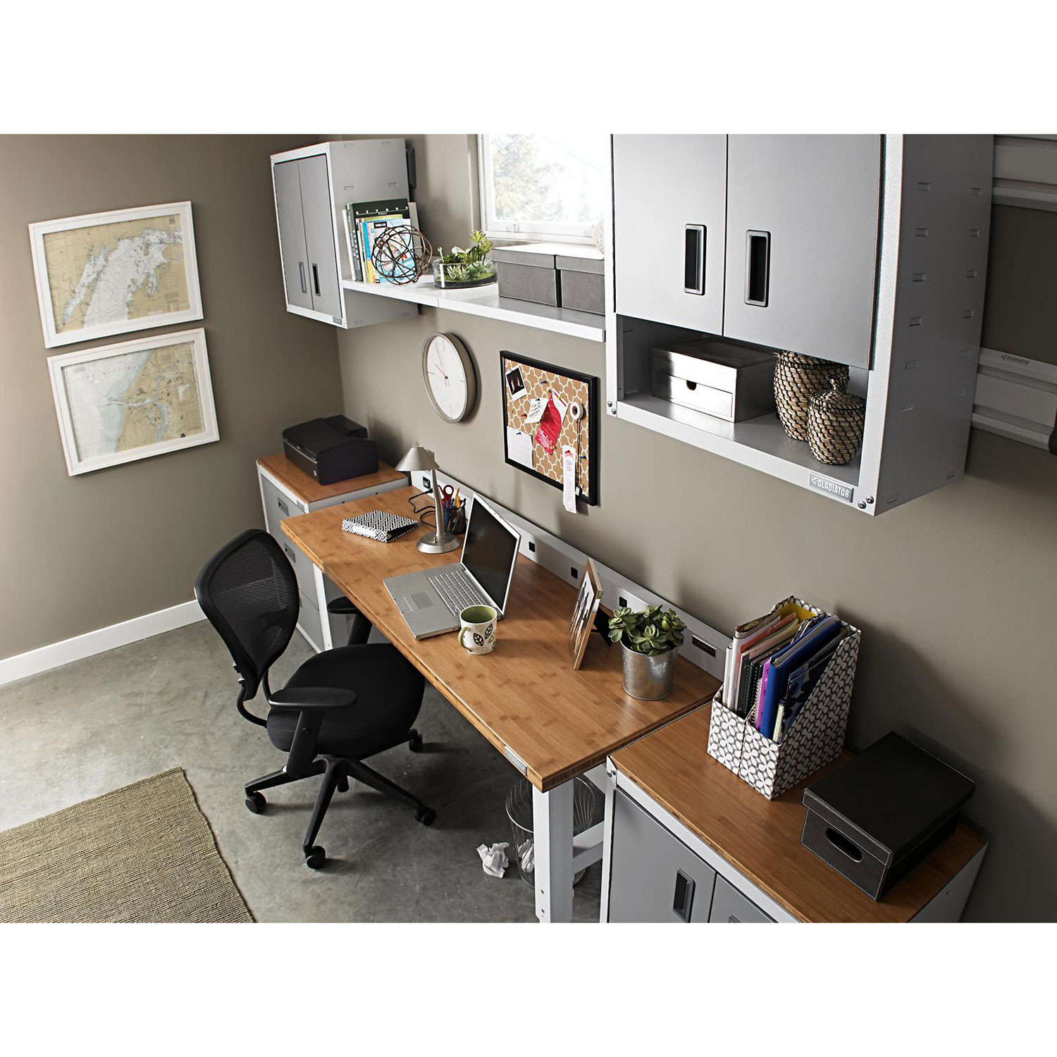 Gladiator Workbench 1.8m 9-Outlet Power Strip - White