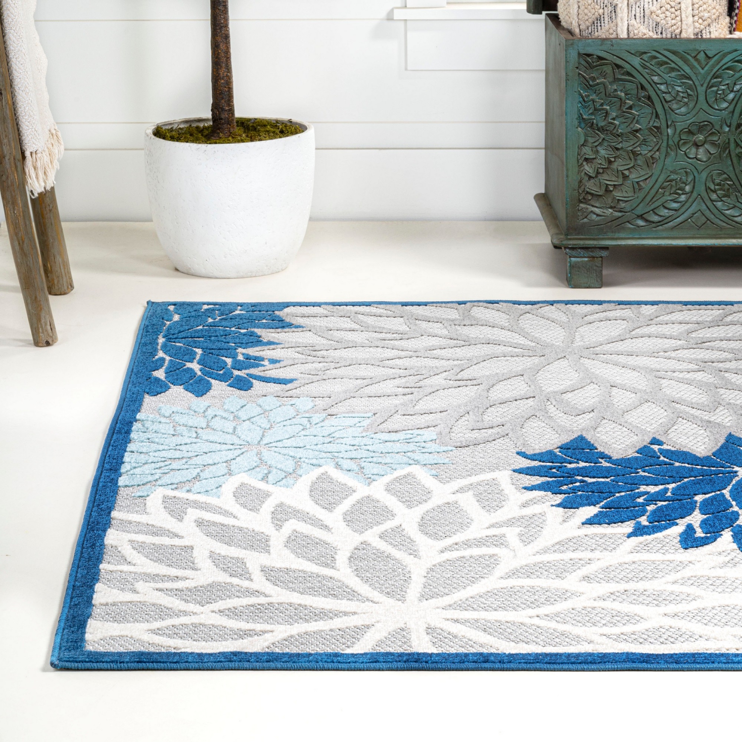 Minori Floral Indoor/Outdoor Area Rug