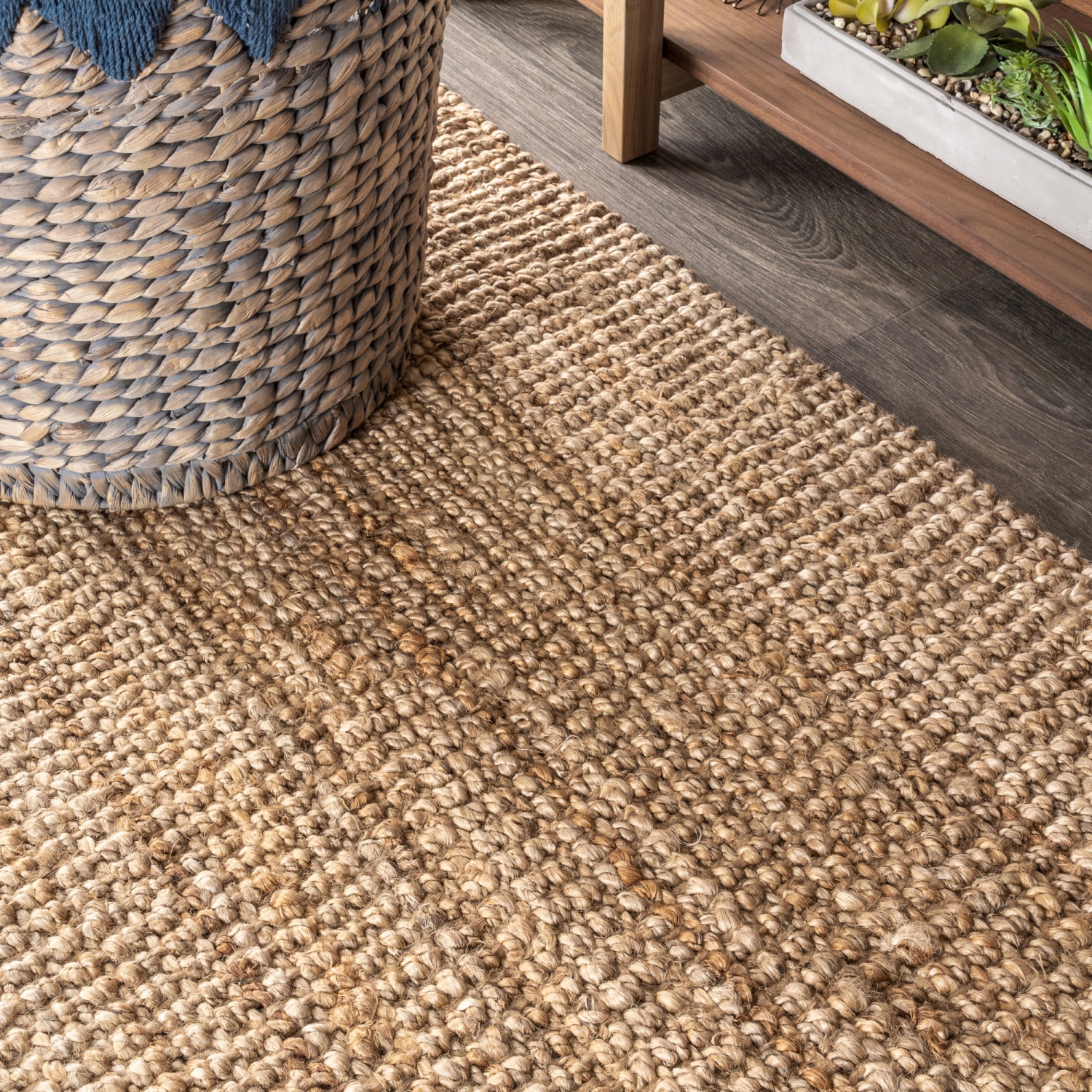 Pata Hand Woven Chunky Jute Area Rug