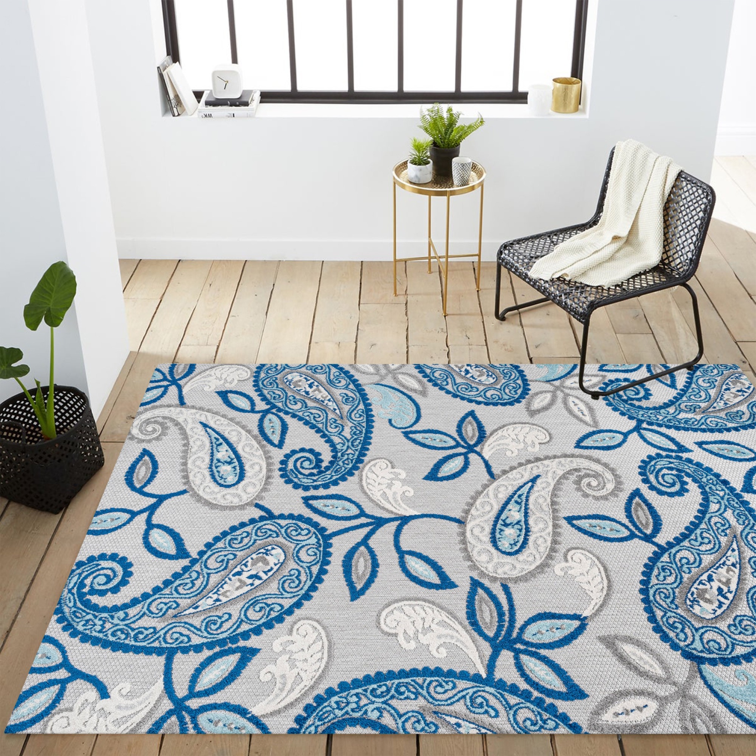 Julien Paisley High-Low Indoor/Outdoor Area Rug