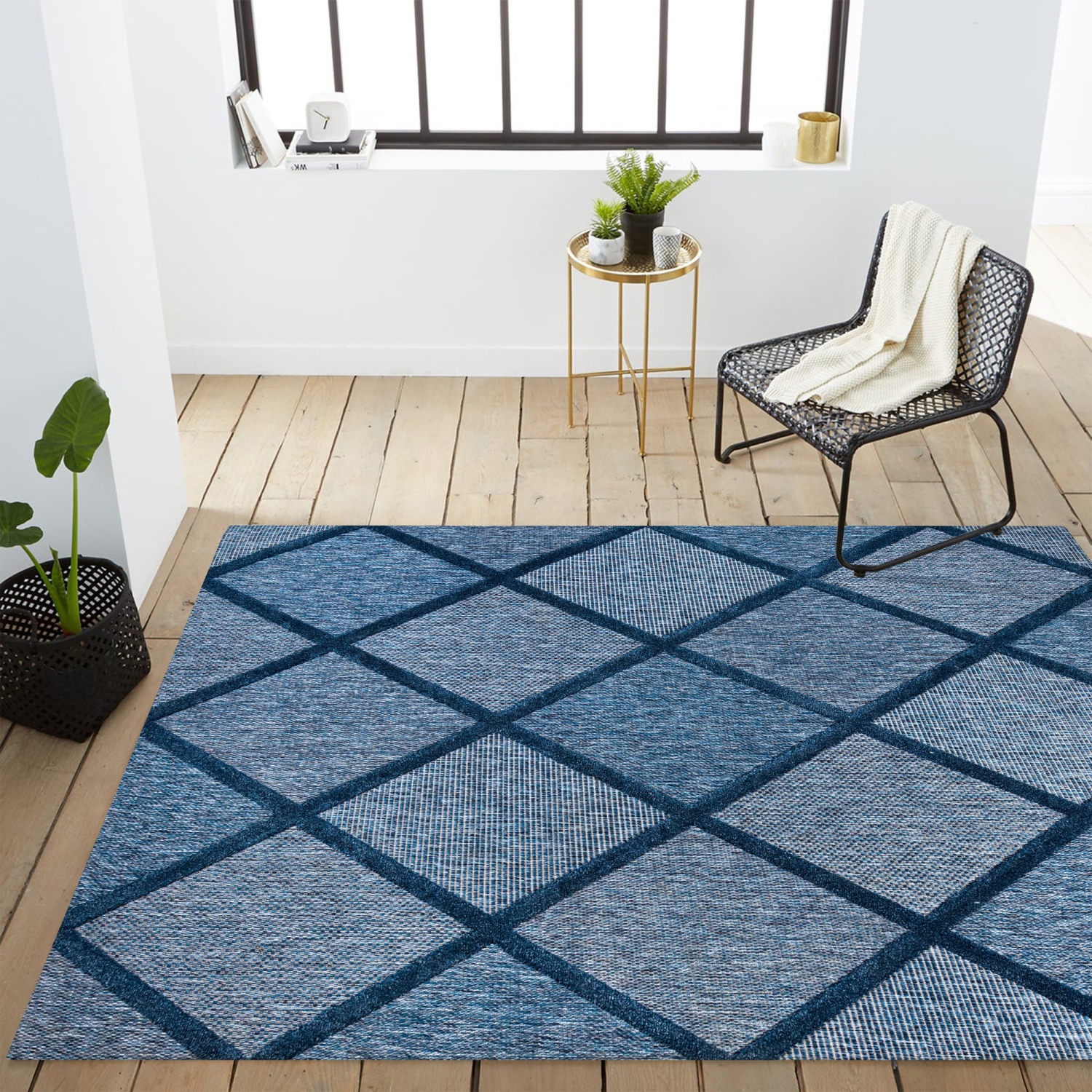 Salines Diamond Trellis Indoor/Outdoor Area Rug
