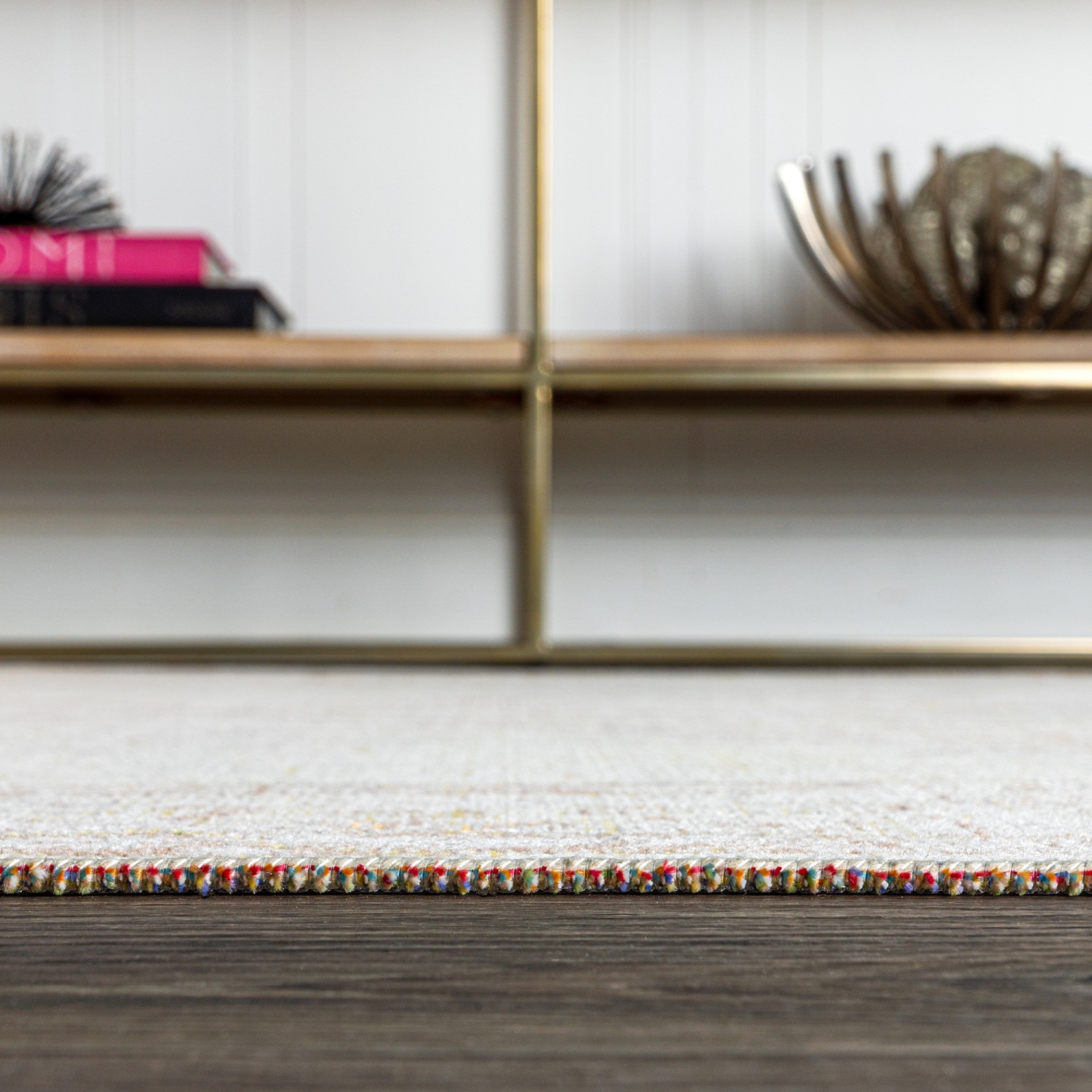 Tapis décoratif à motif de médaillon tribal Lila