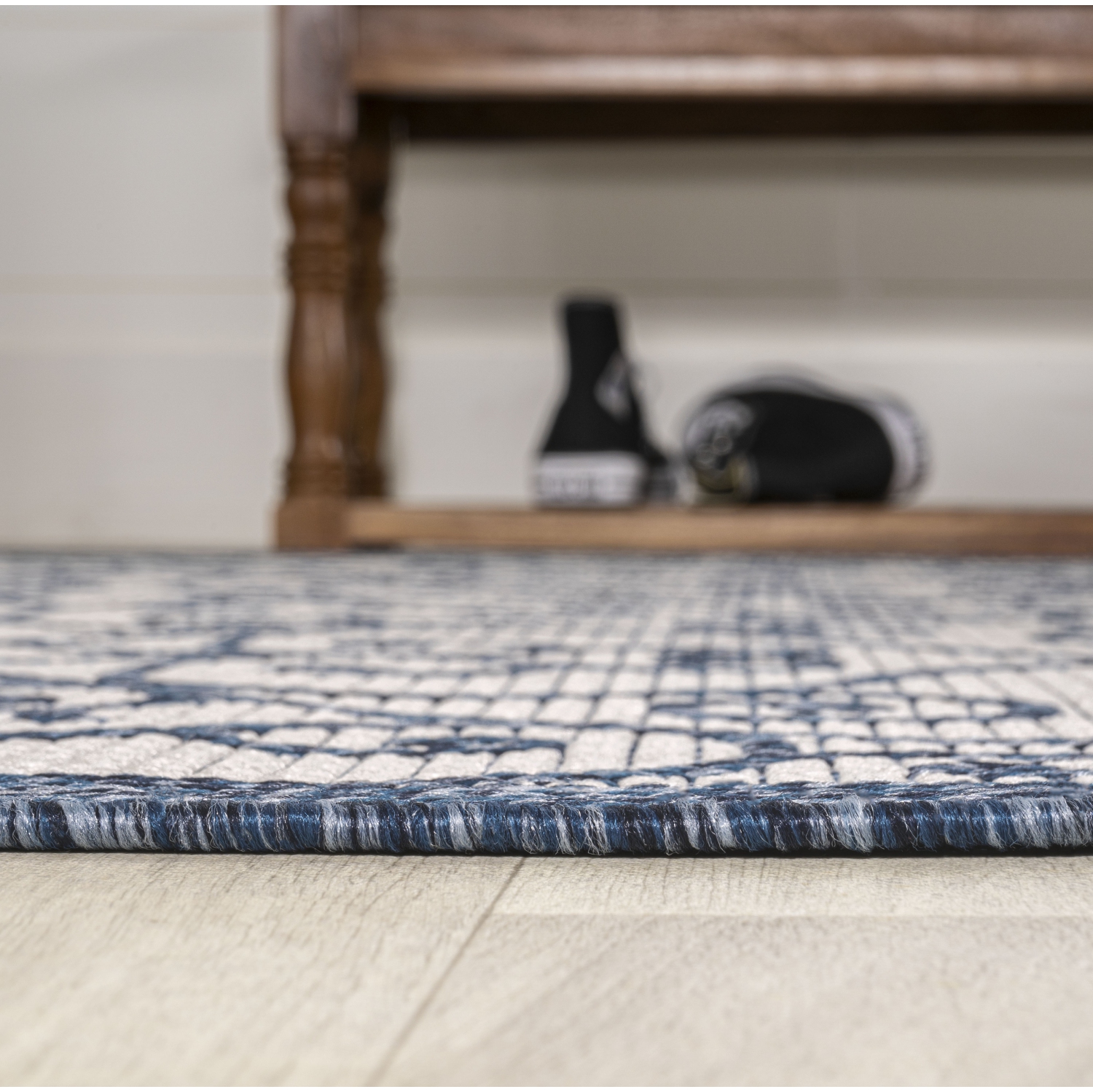 Madrid Vintage Filigree Textured Weave Indoor/Outdoor Runner Rug