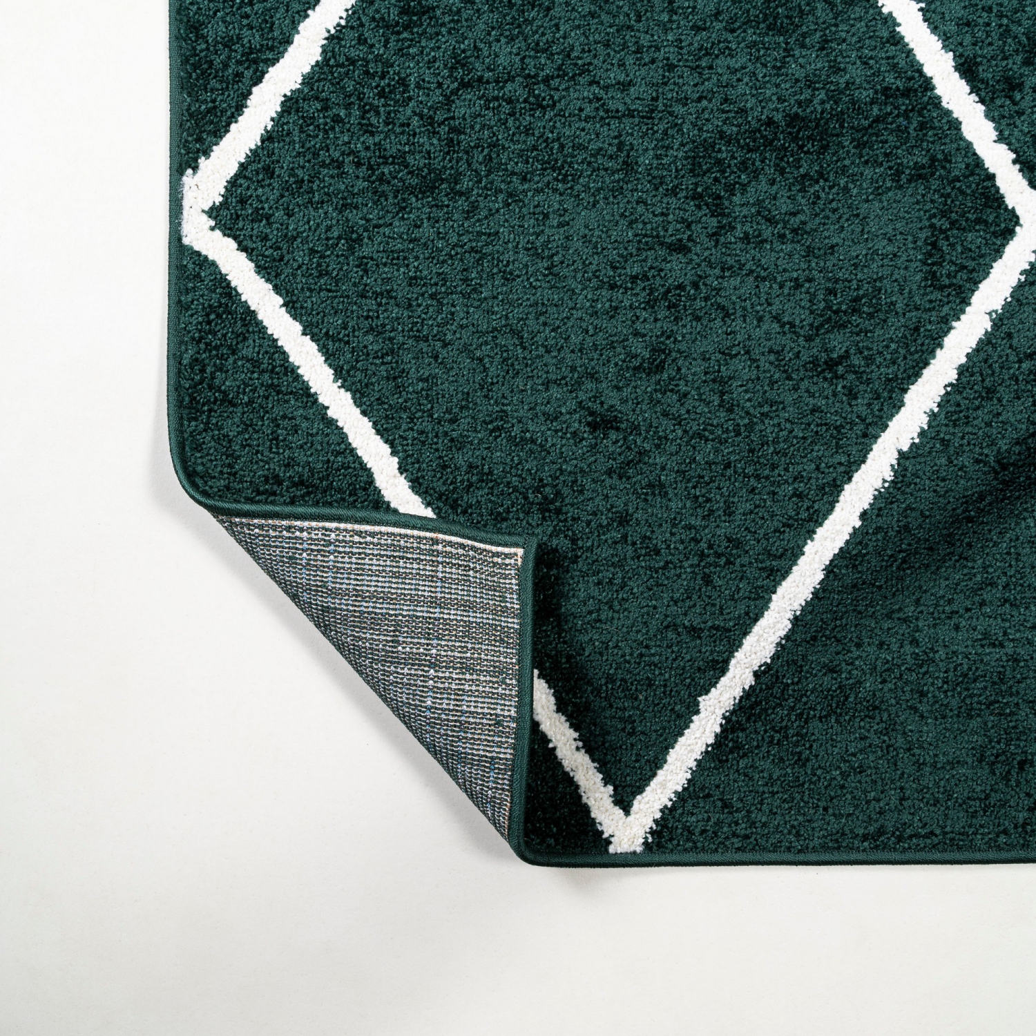 Cole Minimalist Diamond Trellis Area Rug