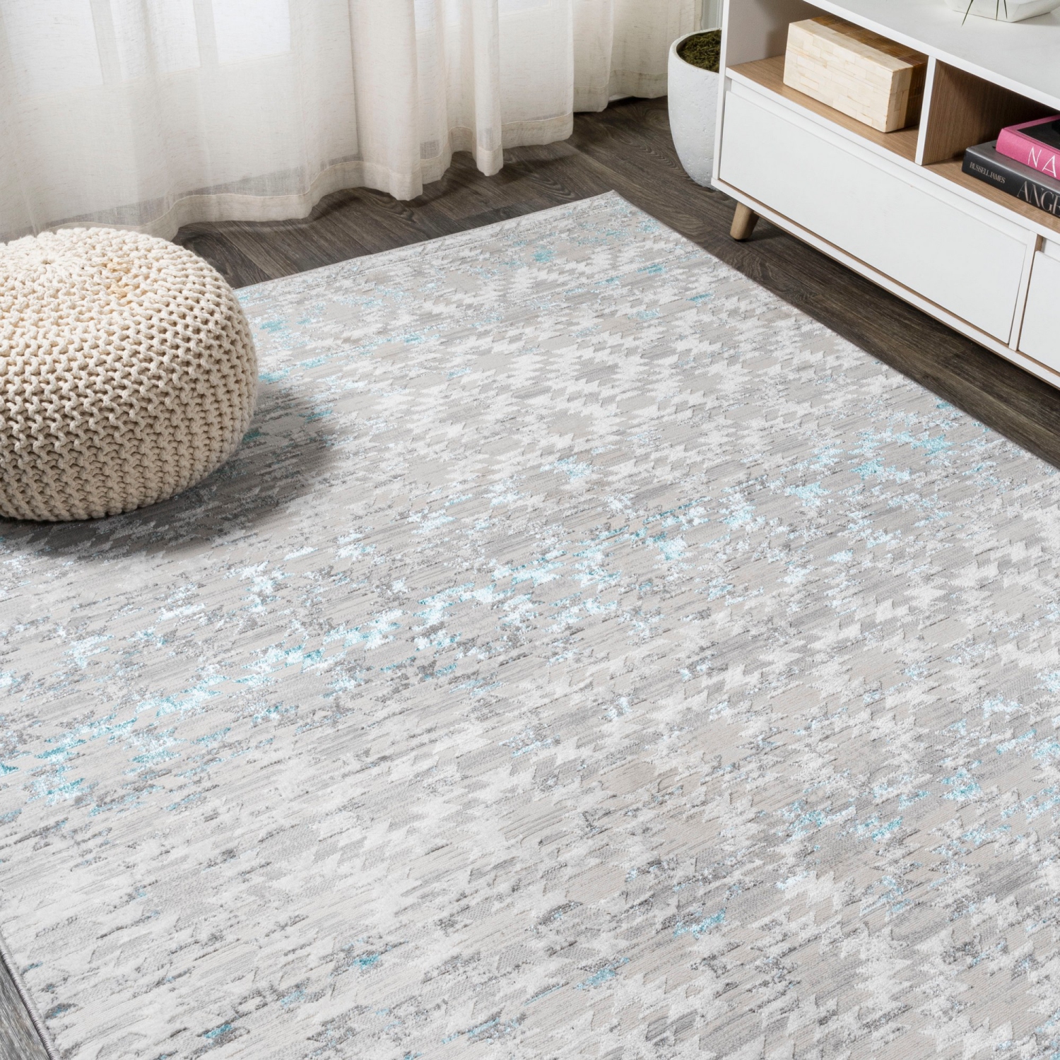 Tapis ancien treillis délavé