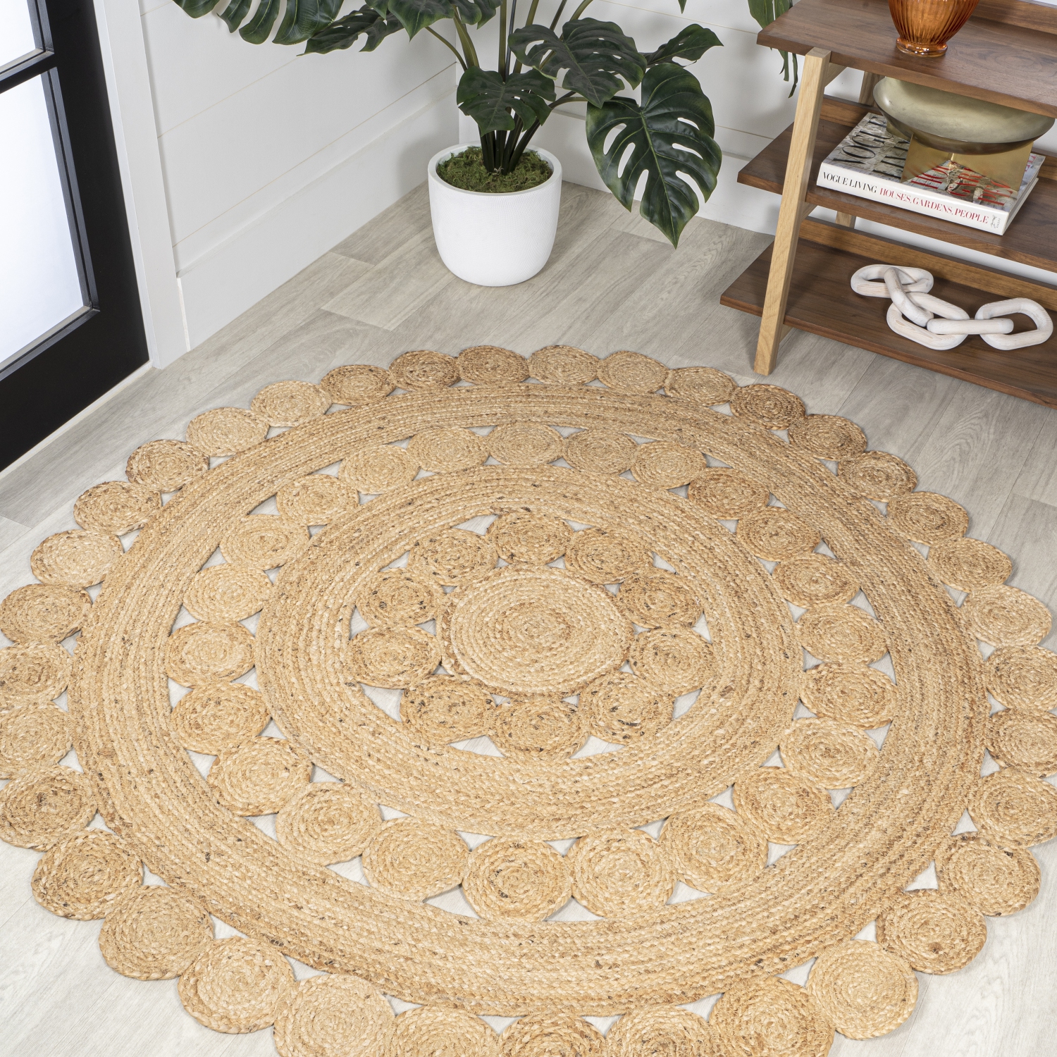 Tapis d'appoint circulaire à motif de médaillons de jute et de marguerites