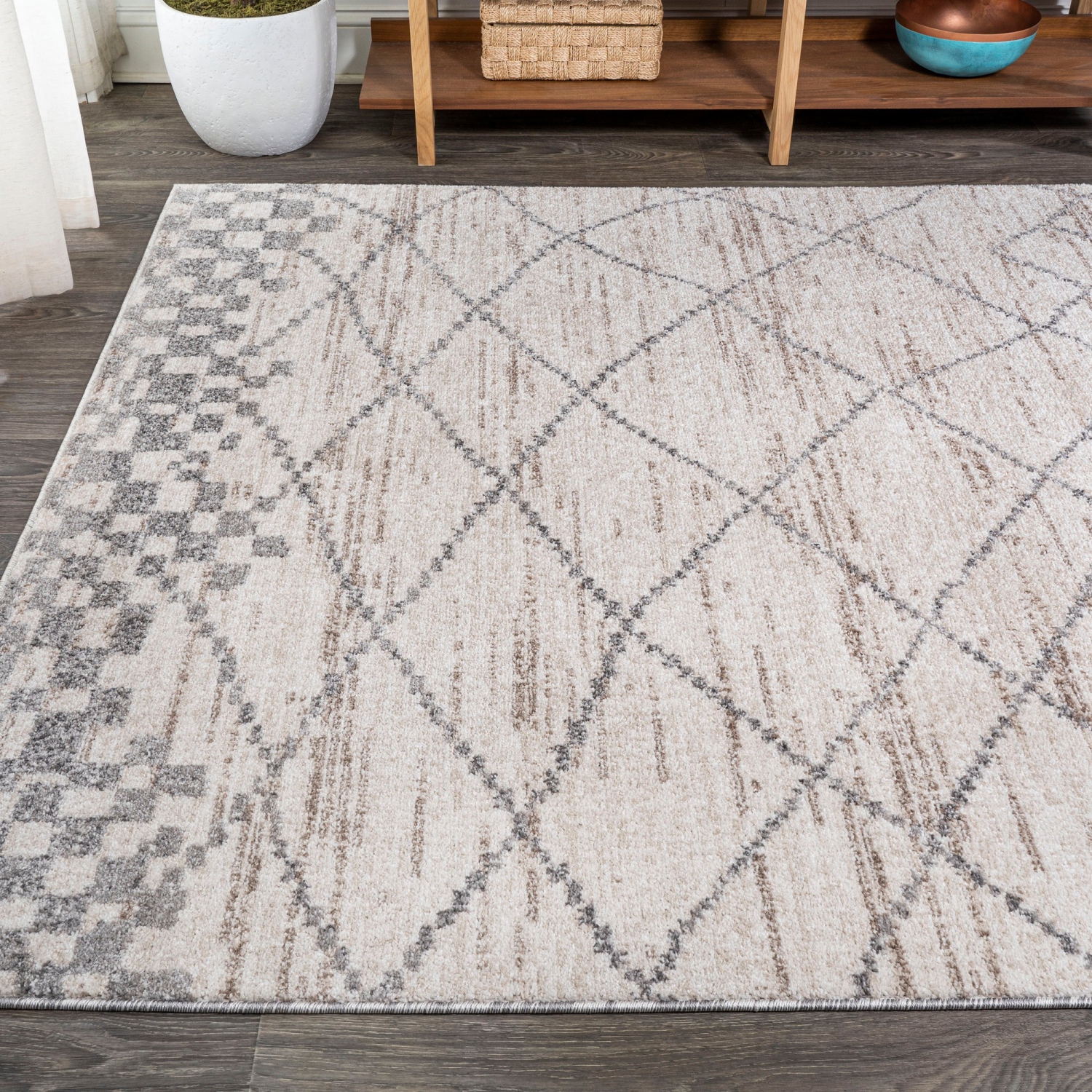 Asilah Moroccan Modern Diamond Area Rug