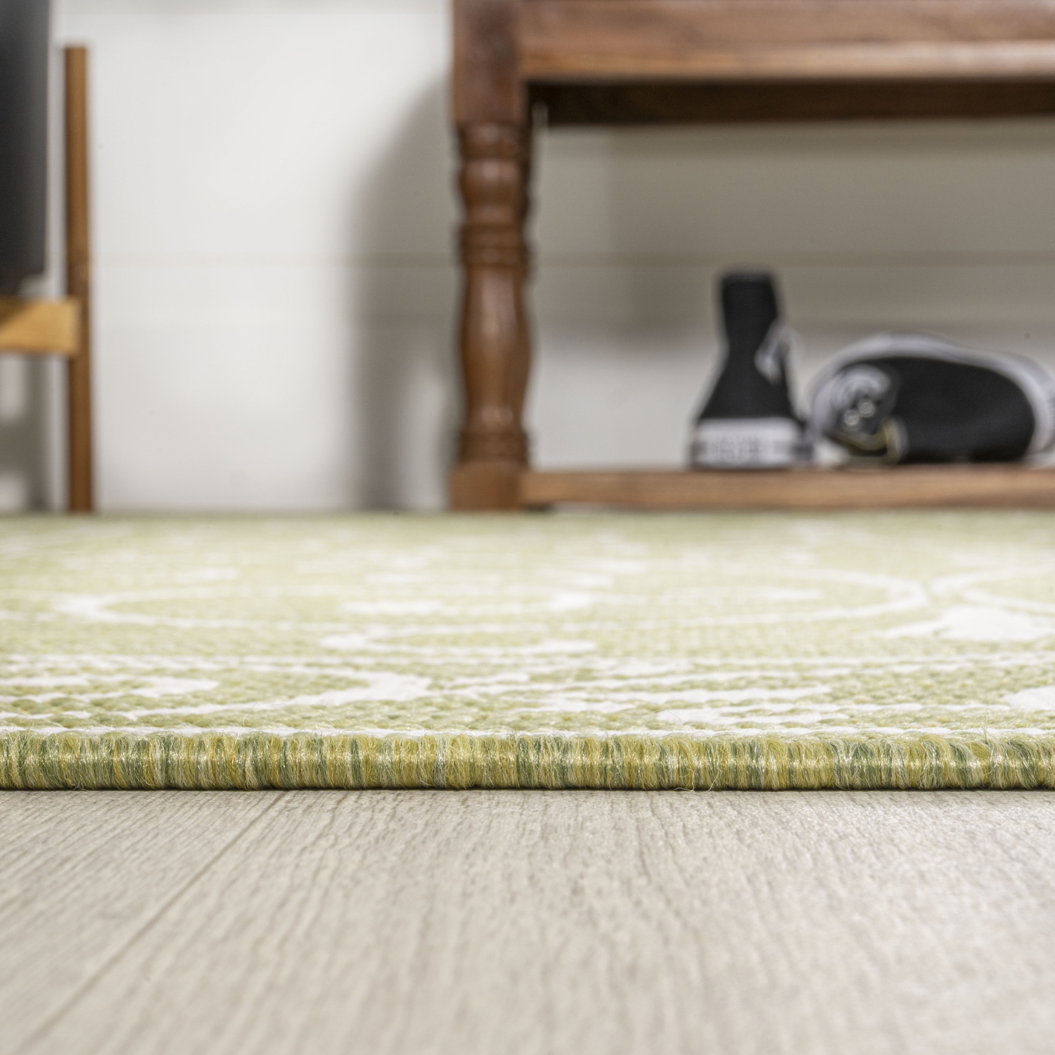 Tapis carré d'intérieur/d'extérieur Charleston à motifs filigranés d'époque