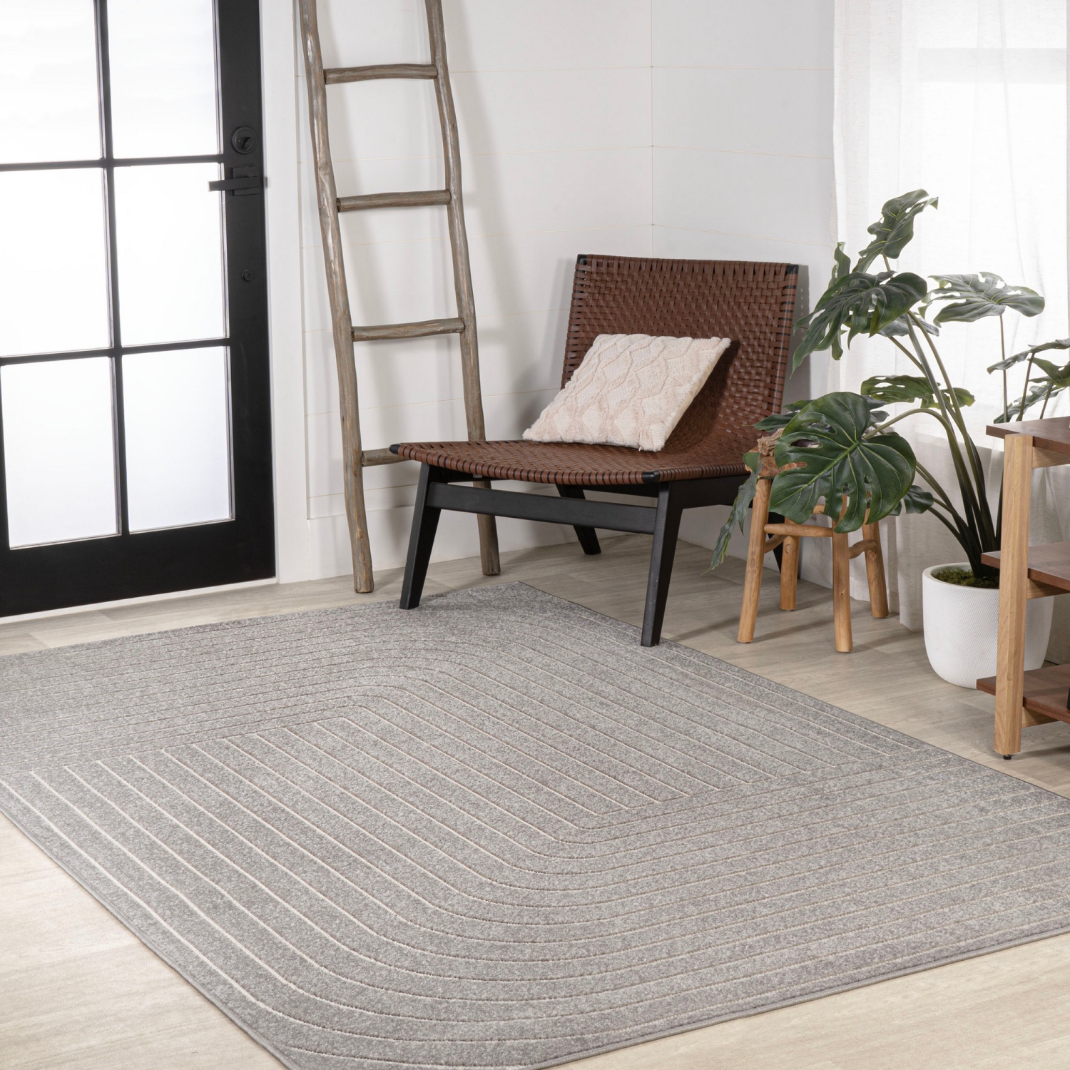 Odense Minimalist Angle Geometric Area Rug