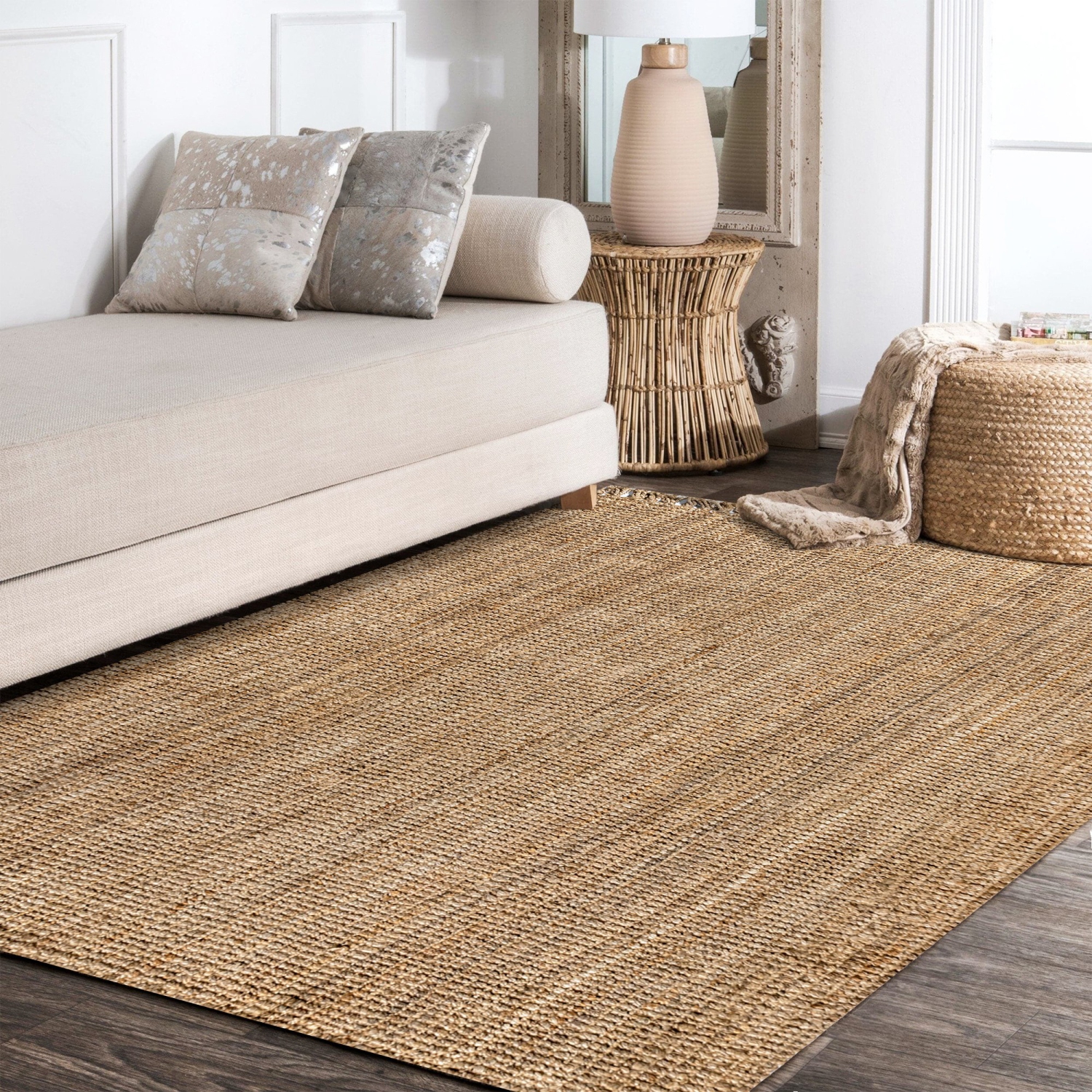 Pata Hand Woven Chunky Jute with Fringe Area Rug