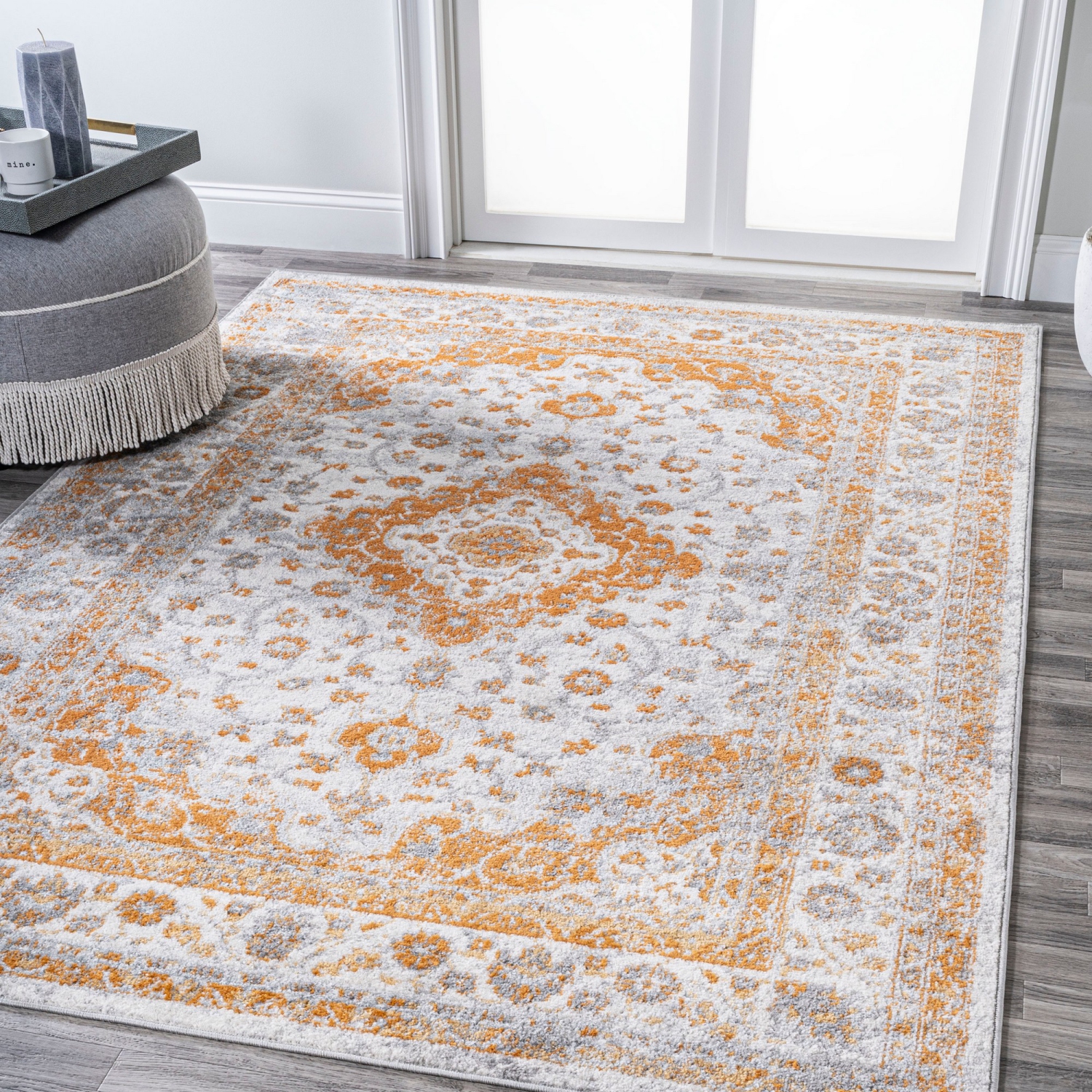 Tapis Indhira Ornate Medallion Persian