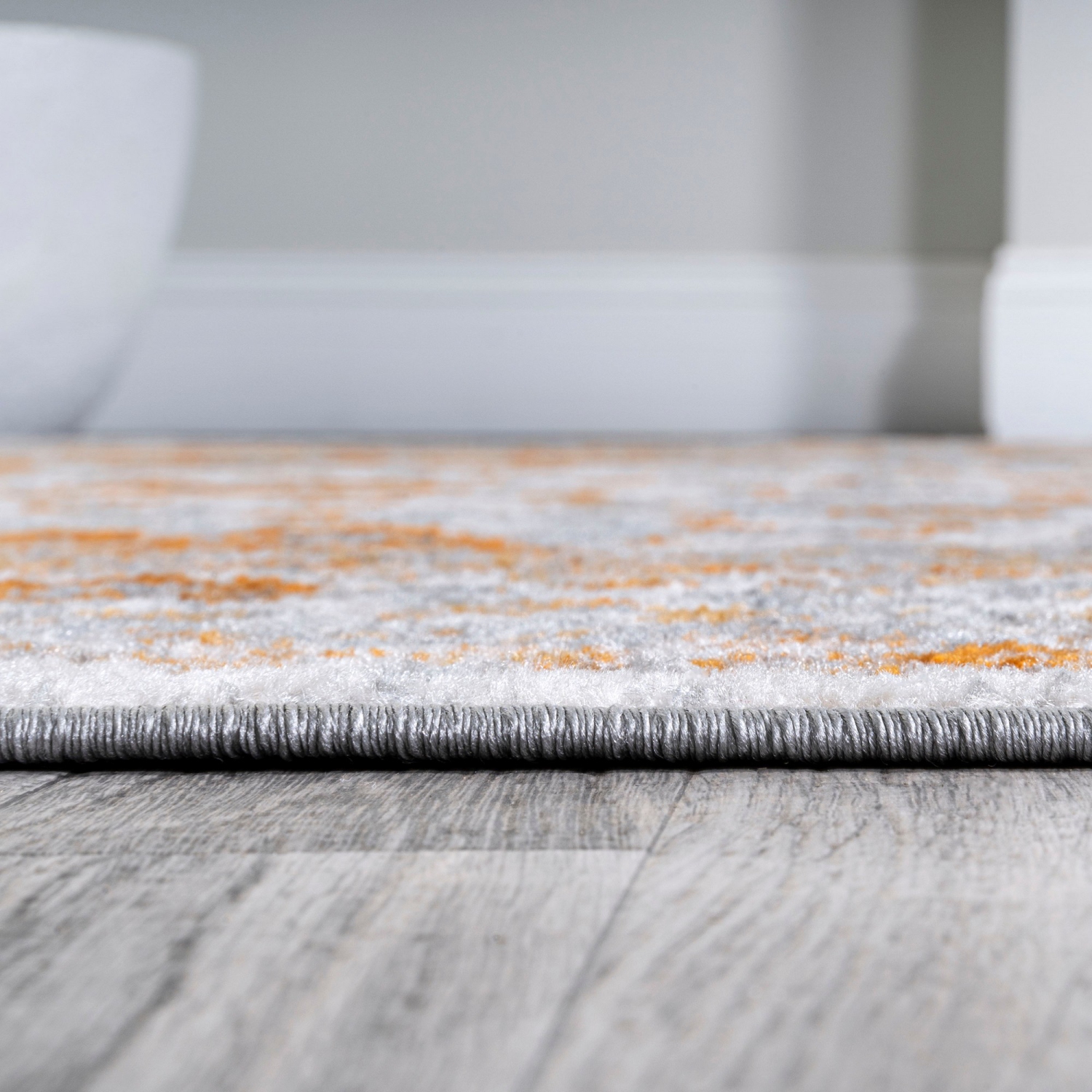 Tapis Indhira Ornate Medallion Persian