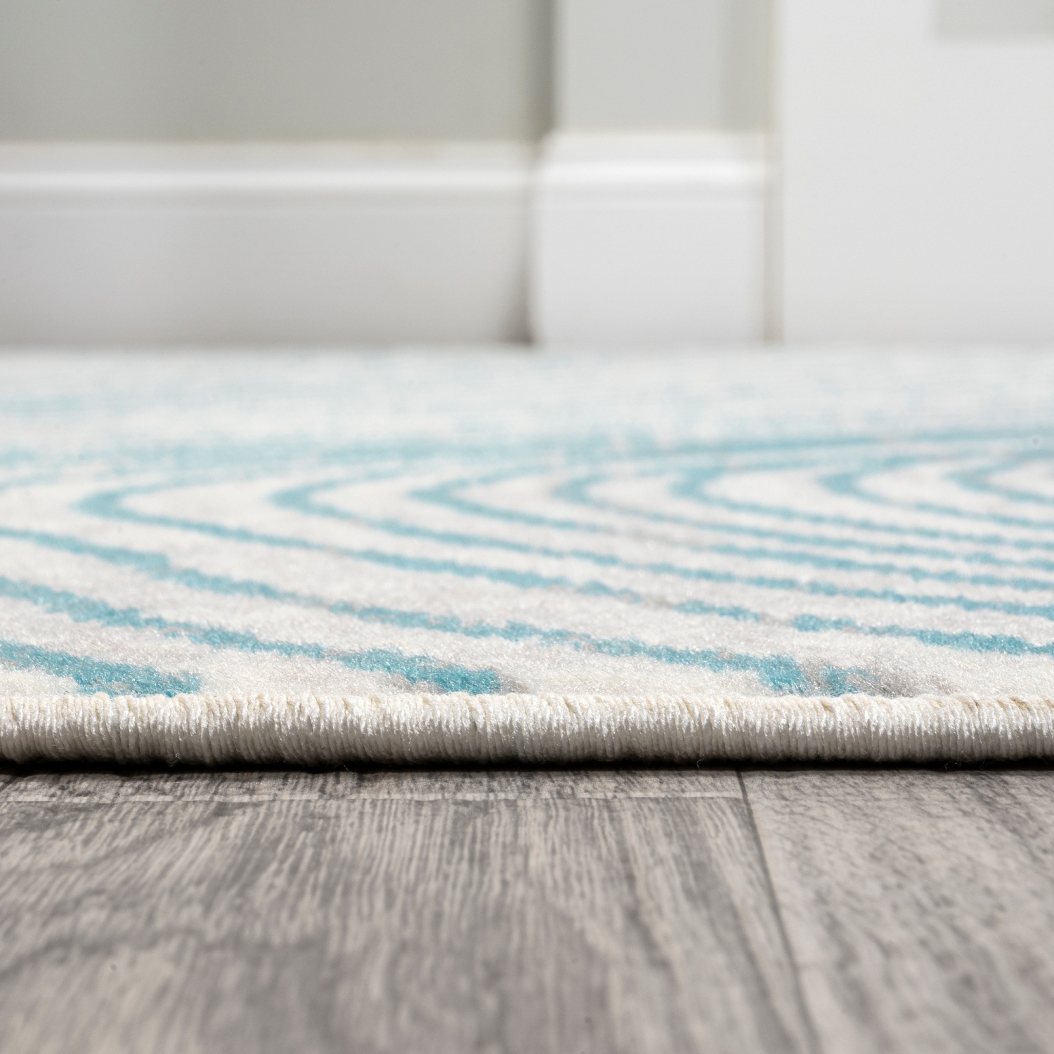 Tapis à motif géométrique similibois Arlo