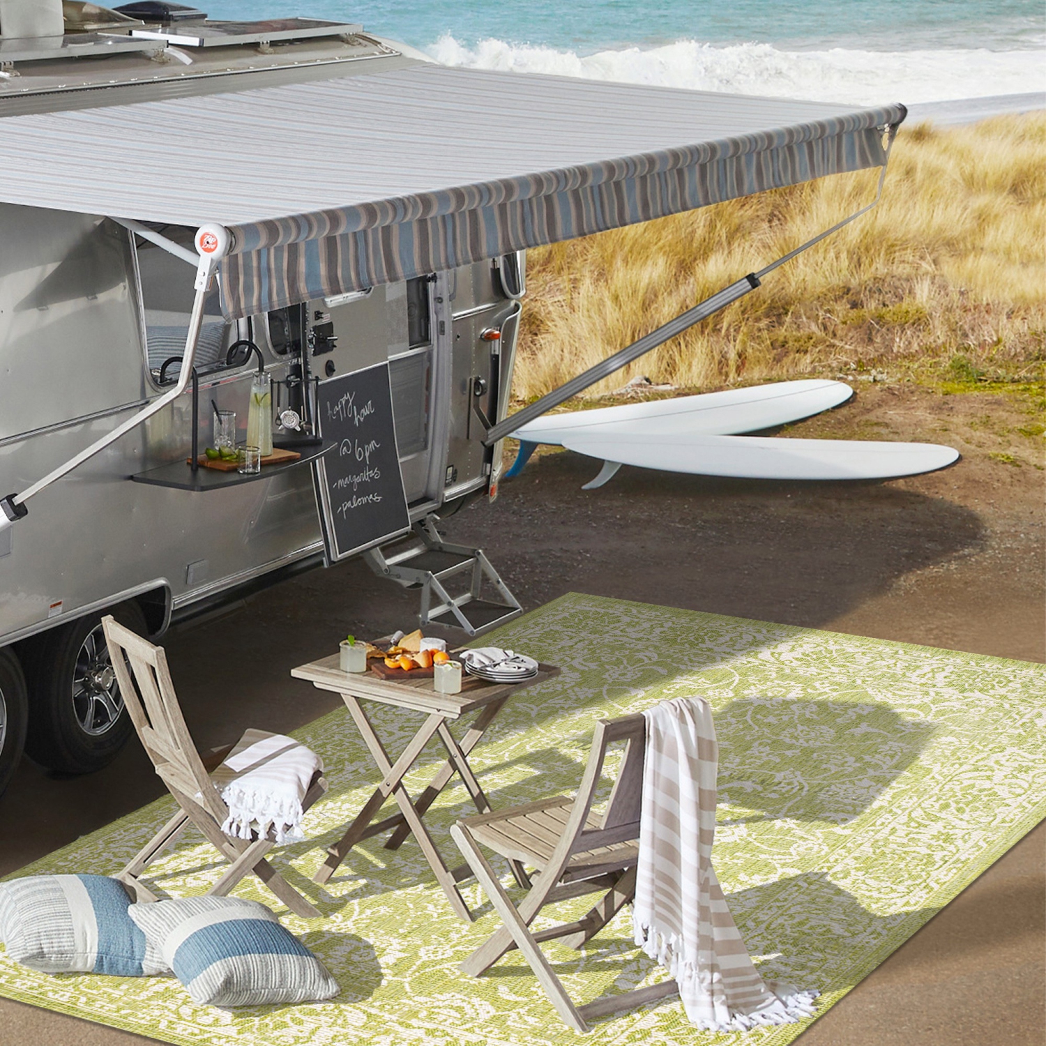 Tela Bohemian Textured Weave Floral Indoor/Outdoor Area Rug