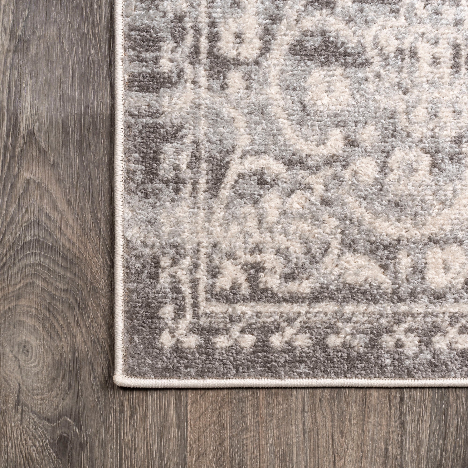 Minori Filigree Medallion Area Rug