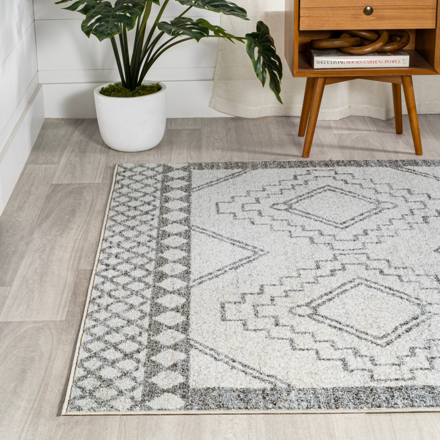 Amir Moroccan Beni Souk Area Rug