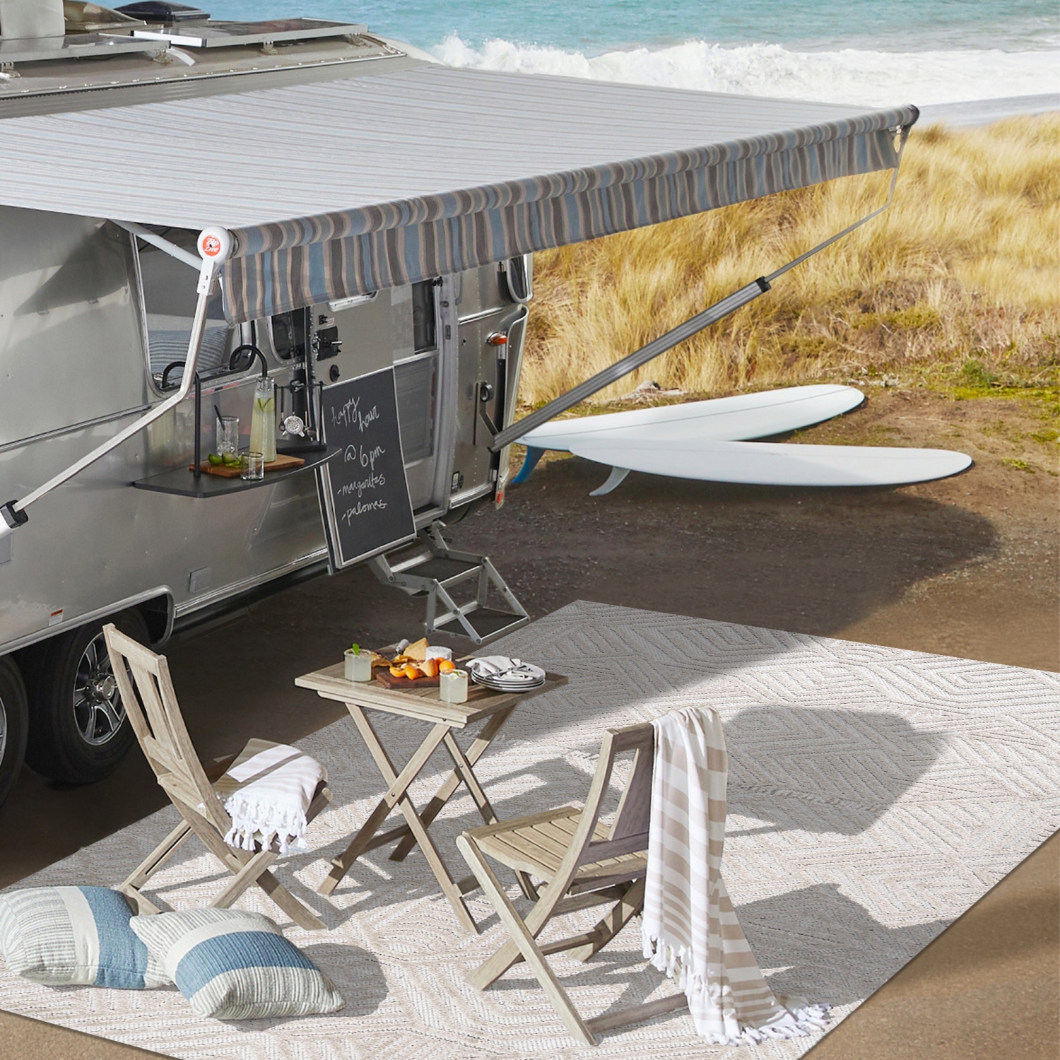 Jordan High-Low Pile Art Deco Geometric Indoor/Outdoor Area Rug