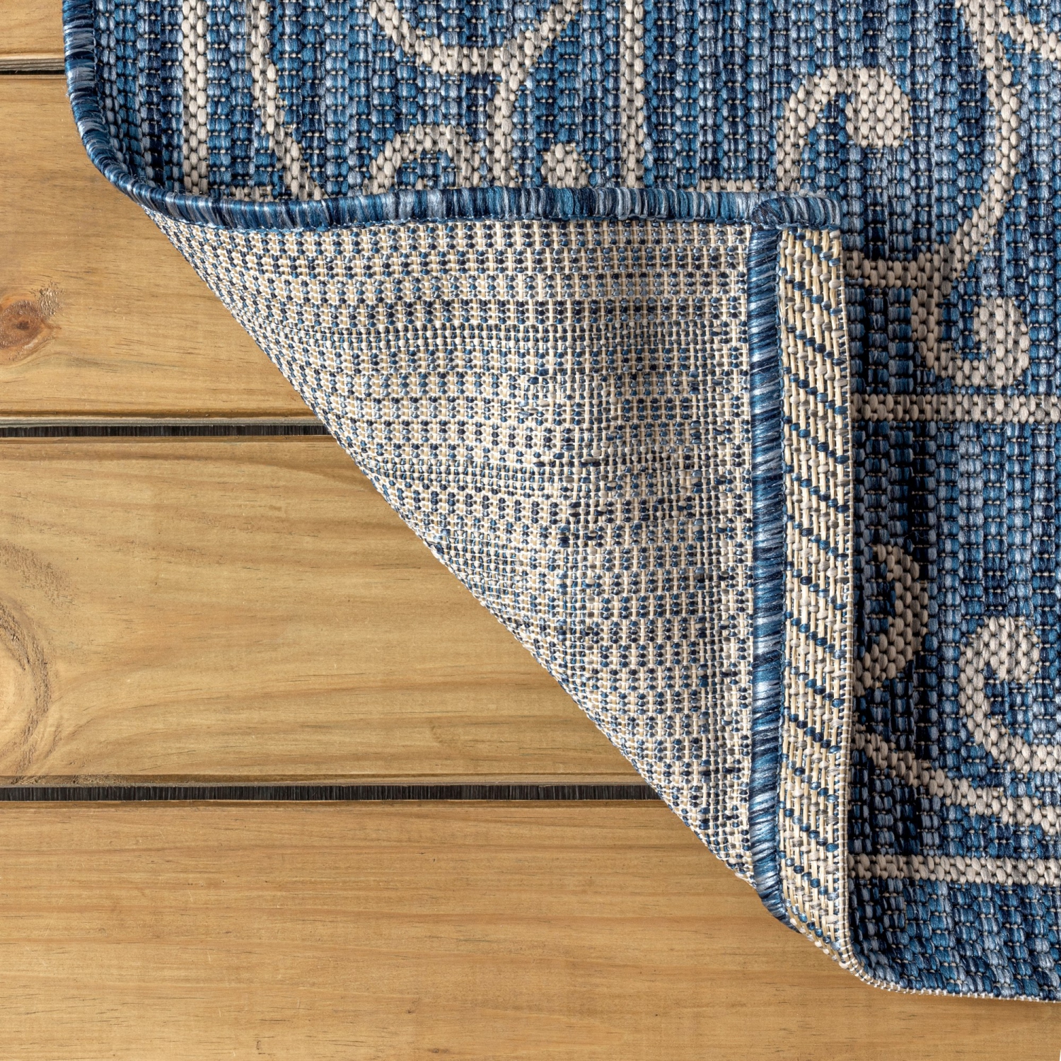 Charleston Vintage Filigree Textured Weave Indoor/Outdoor Runner Rug