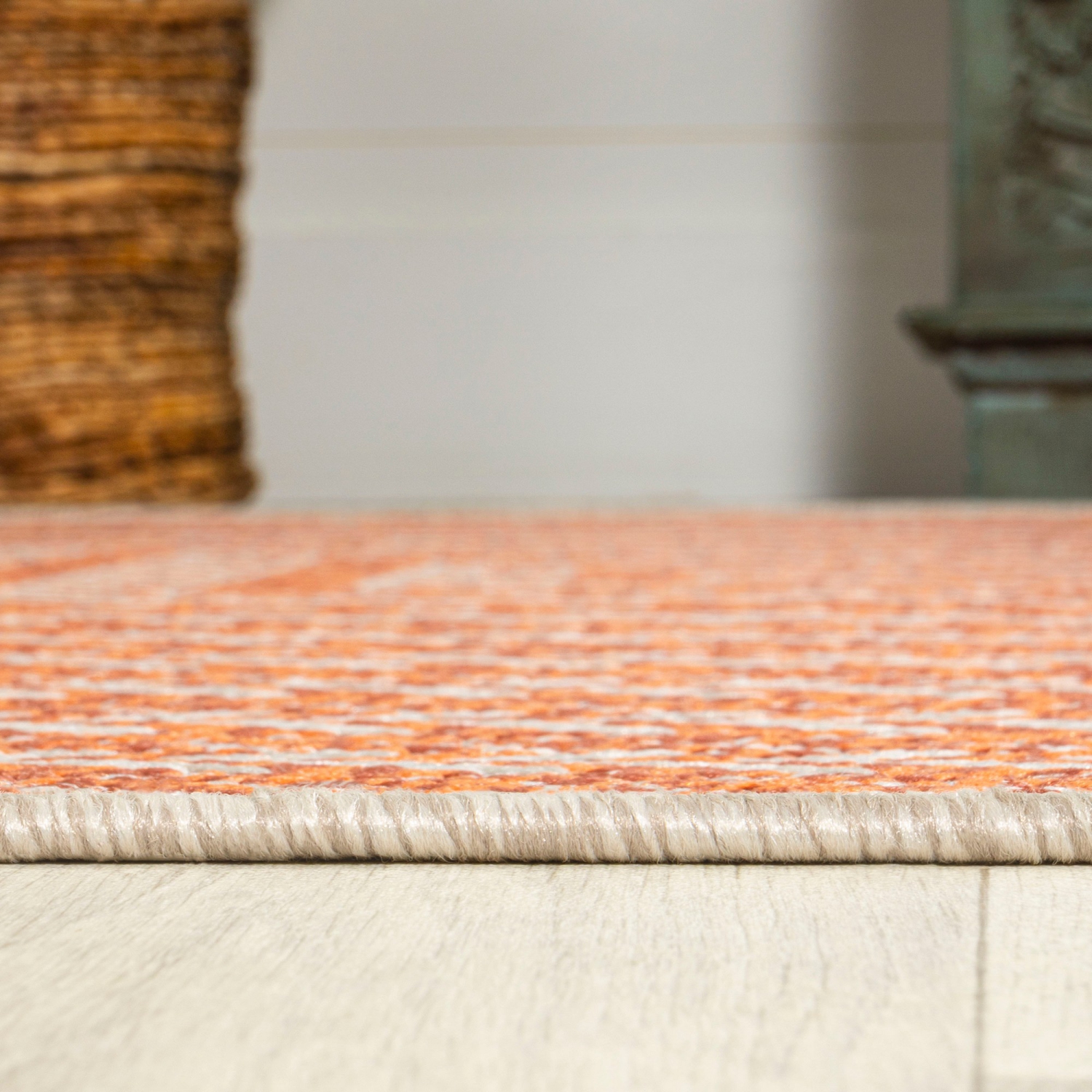 Tapis moderne à motif de carrés concentriques à chevrons pour l'intérieur et l'extérieur