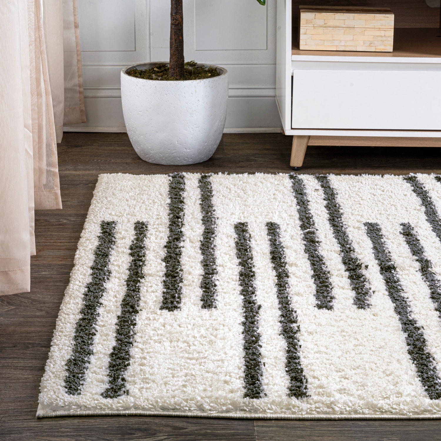 Petra Stripe Geometric Shag Area Rug