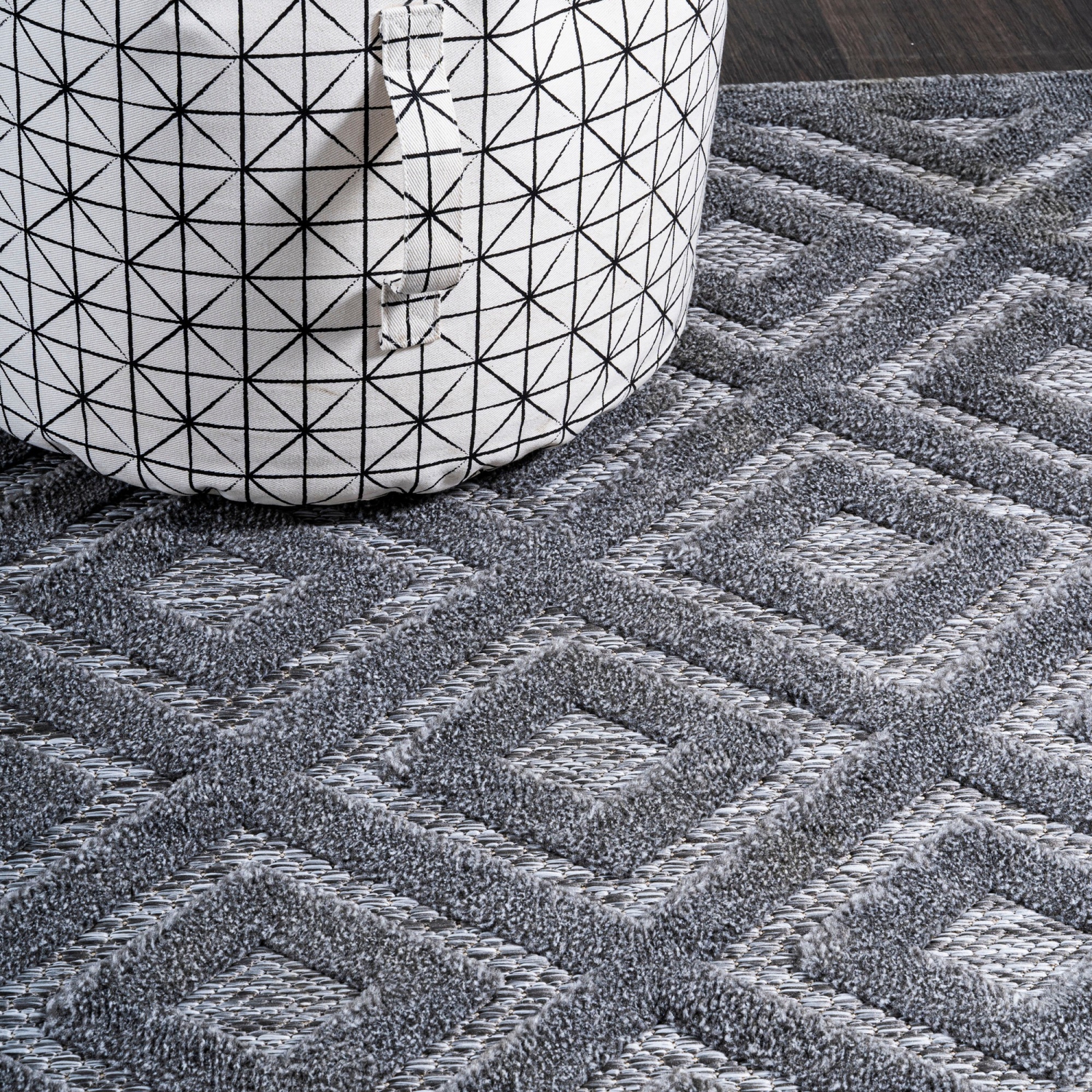 Portmany Neutral Diamond Trellis Indoor/Outdoor Area Rug