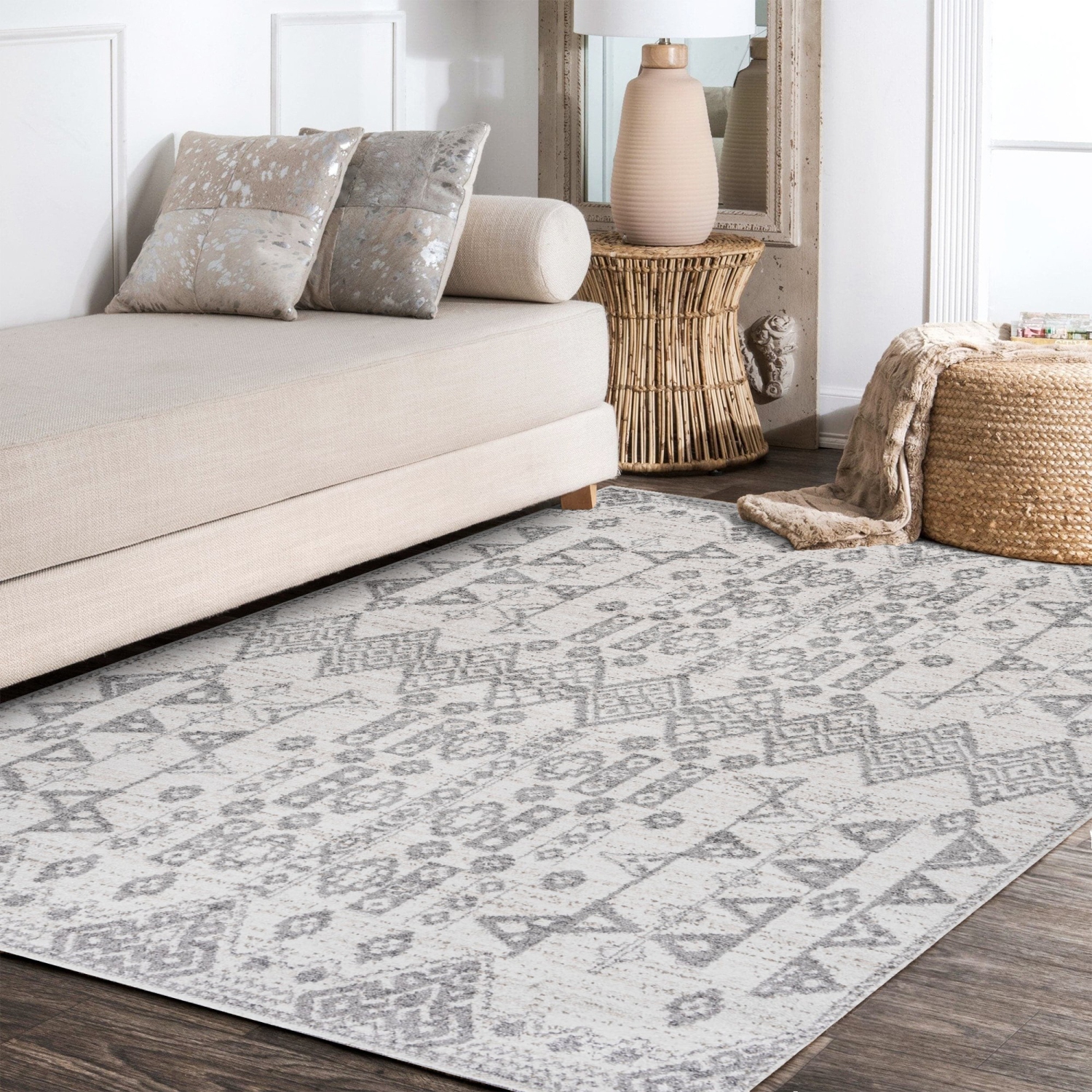 Idris Tribal Diamond Geometric Area Rug