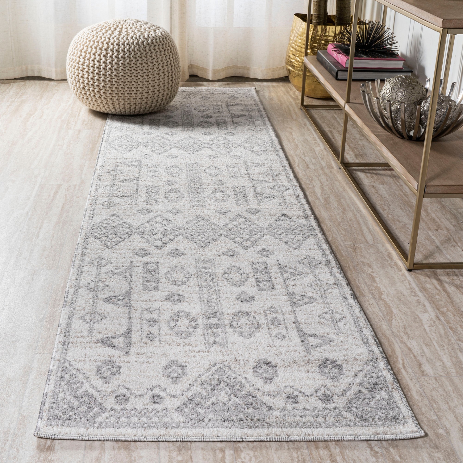 Idris Tribal Diamond Geometric Area Rug