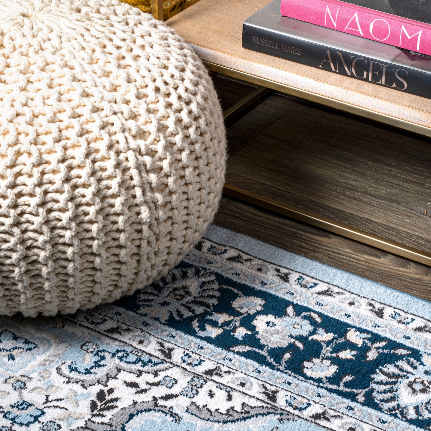 Tapis moderne à motif floral persan Palmette