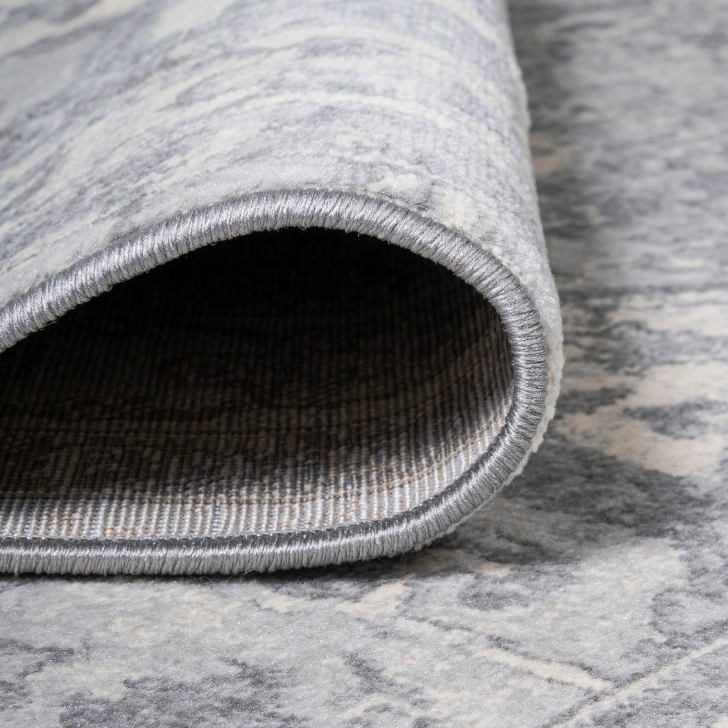 Tapis moderne à motif de médaillon rétro Jerica Perse