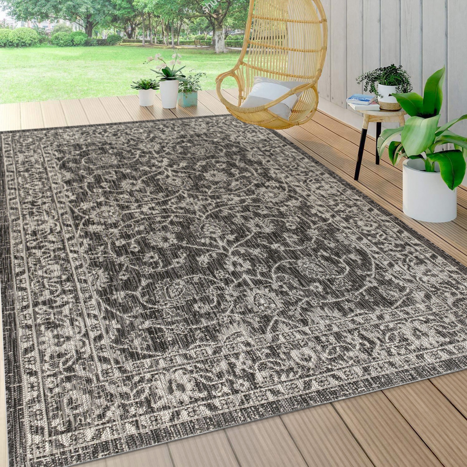 Palazzo Vine and Border Textured Weave Indoor/Outdoor Area Rug