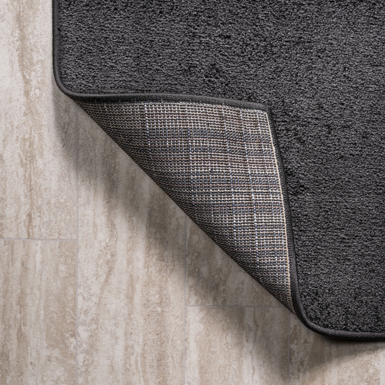 Carpette Haze unie à poil ras noire