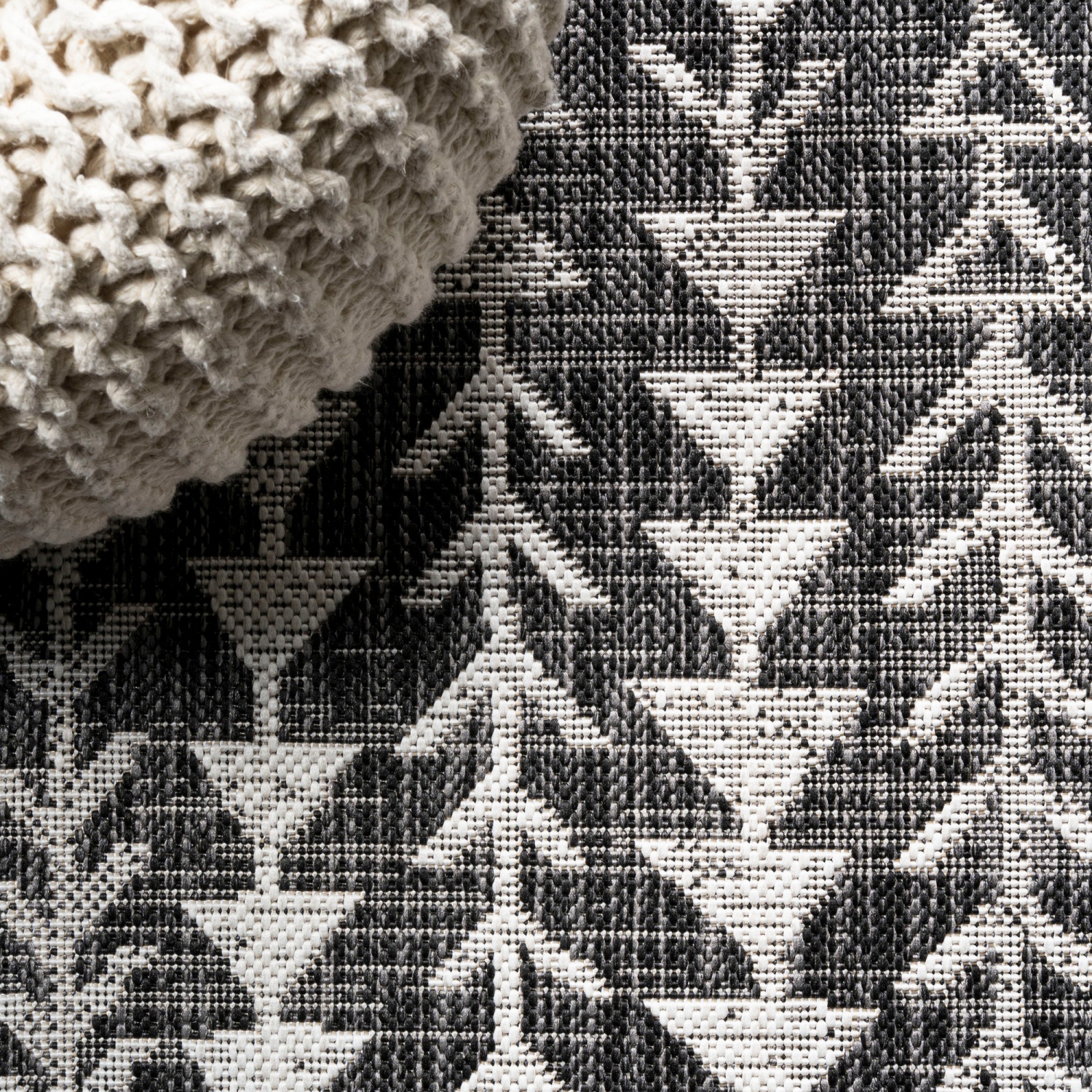 Tokay Bohemian Geometric Indoor/Outdoor Area Rug