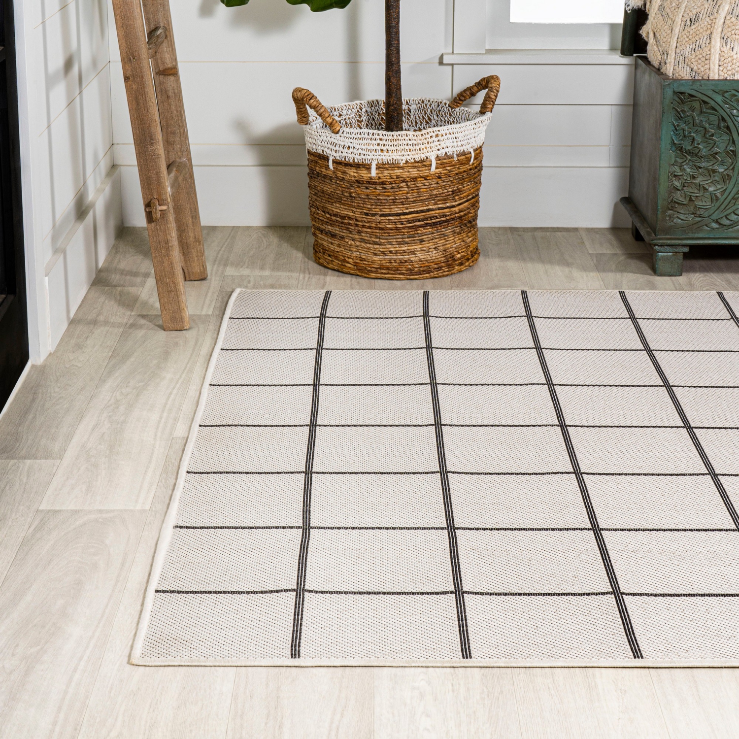 Grid Modern Squares Indoor/Outdoor Area Rug
