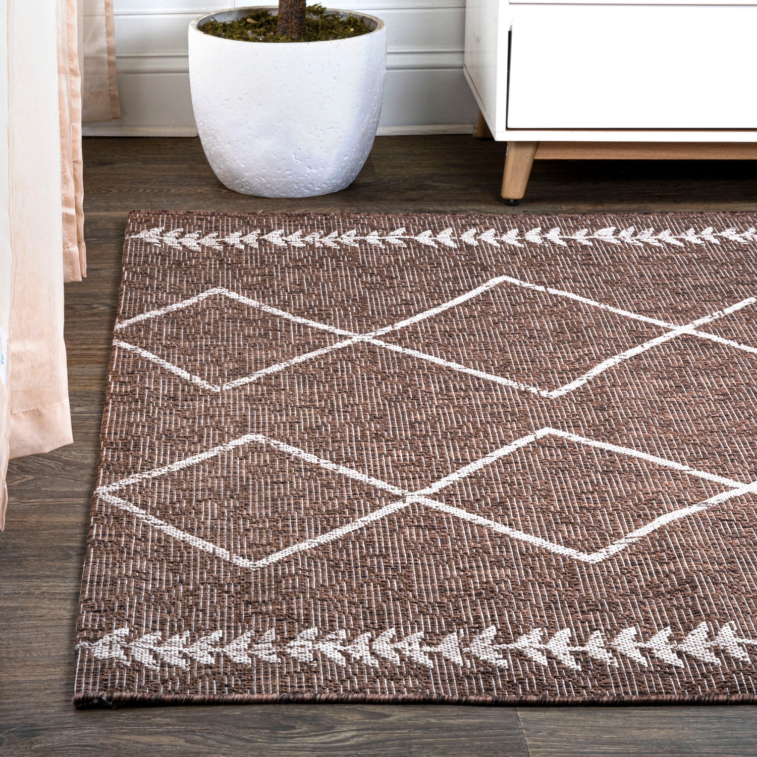 Derya Tribal Diamond Trellis Indoor/Outdoor Area Rug