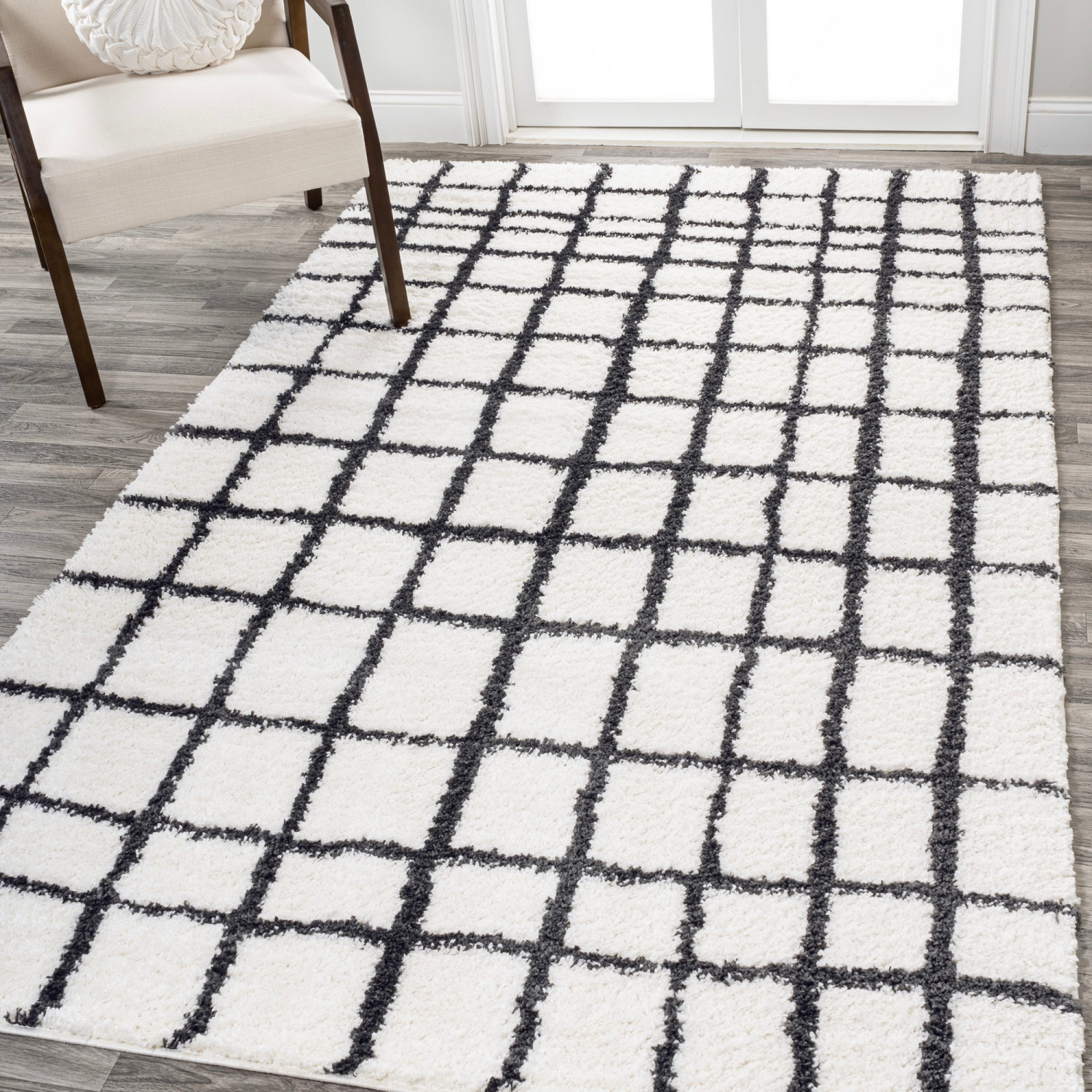Arenal Geometric Grid Shag Area Rug